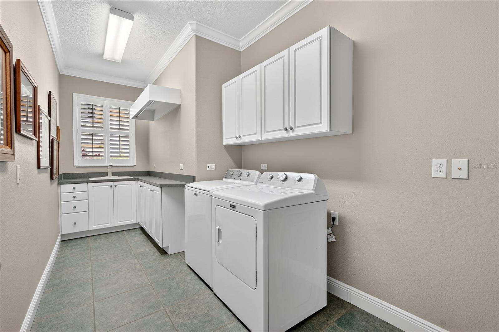 Image 34 of 62 For 13124 Grand Traverse Drive