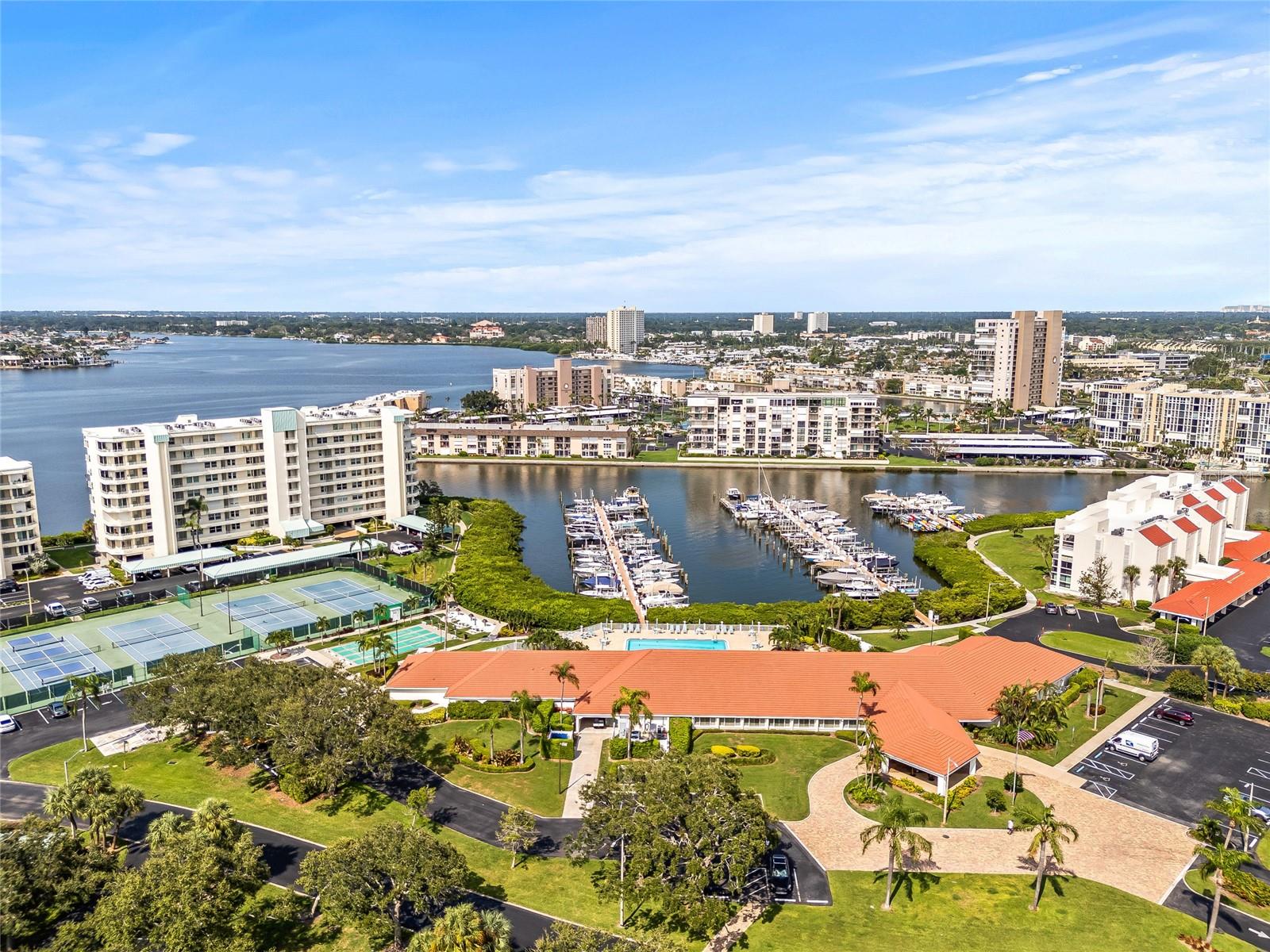 Image 38 of 45 For 7867 Sailboat Key Blvd S  201