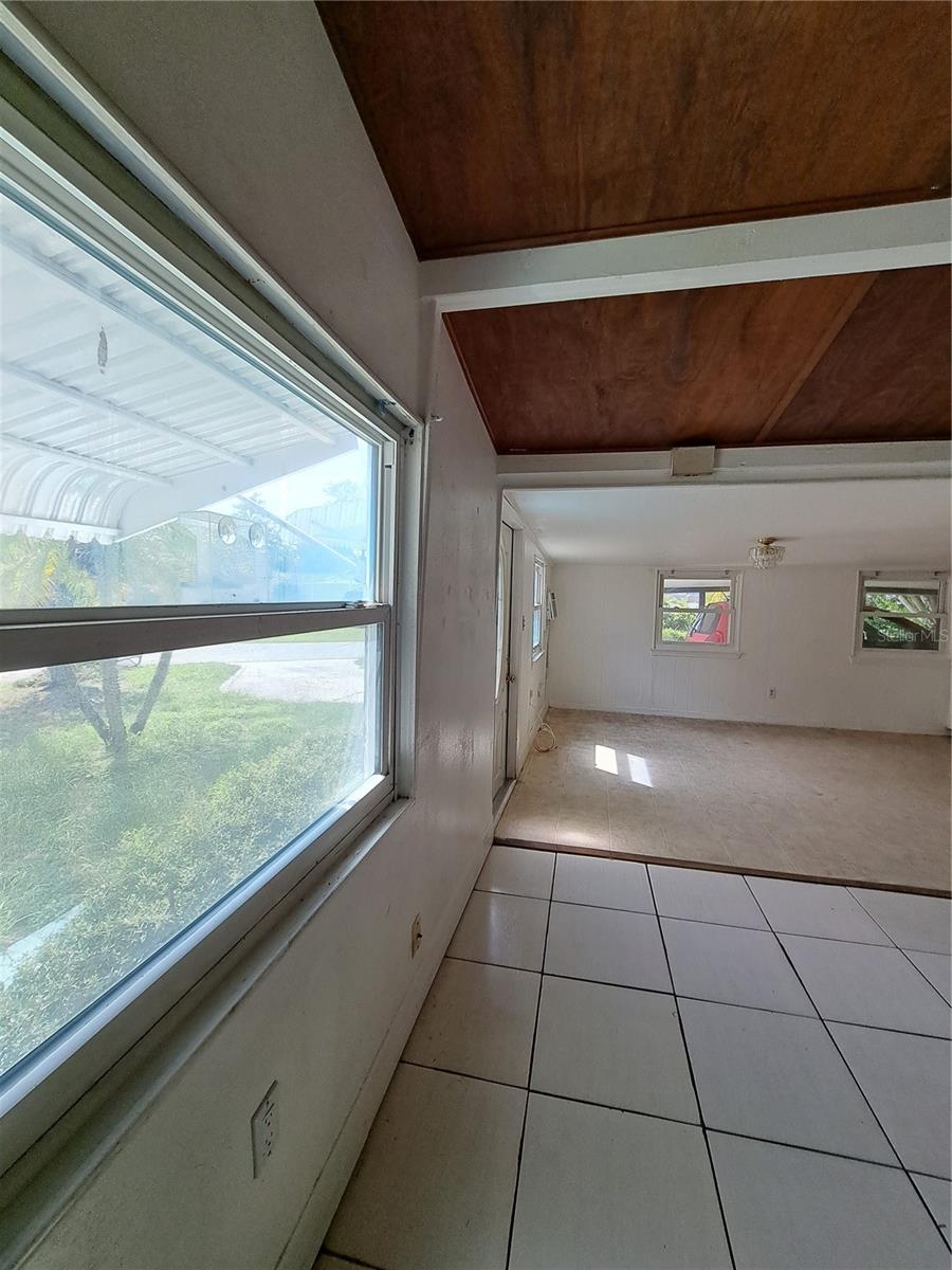 Image 11 of 76 For 1040 65th Street S