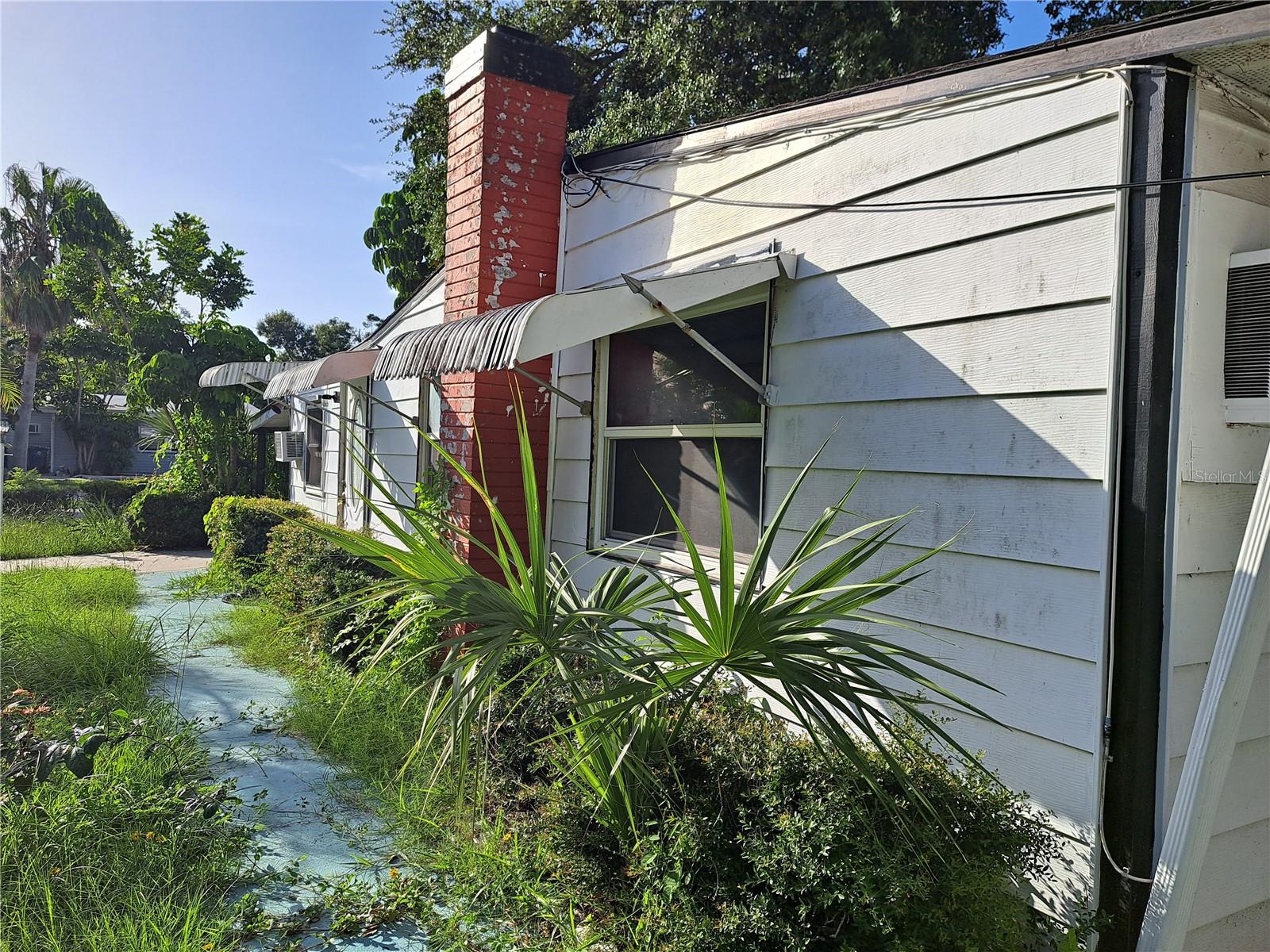 Image 3 of 76 For 1040 65th Street S