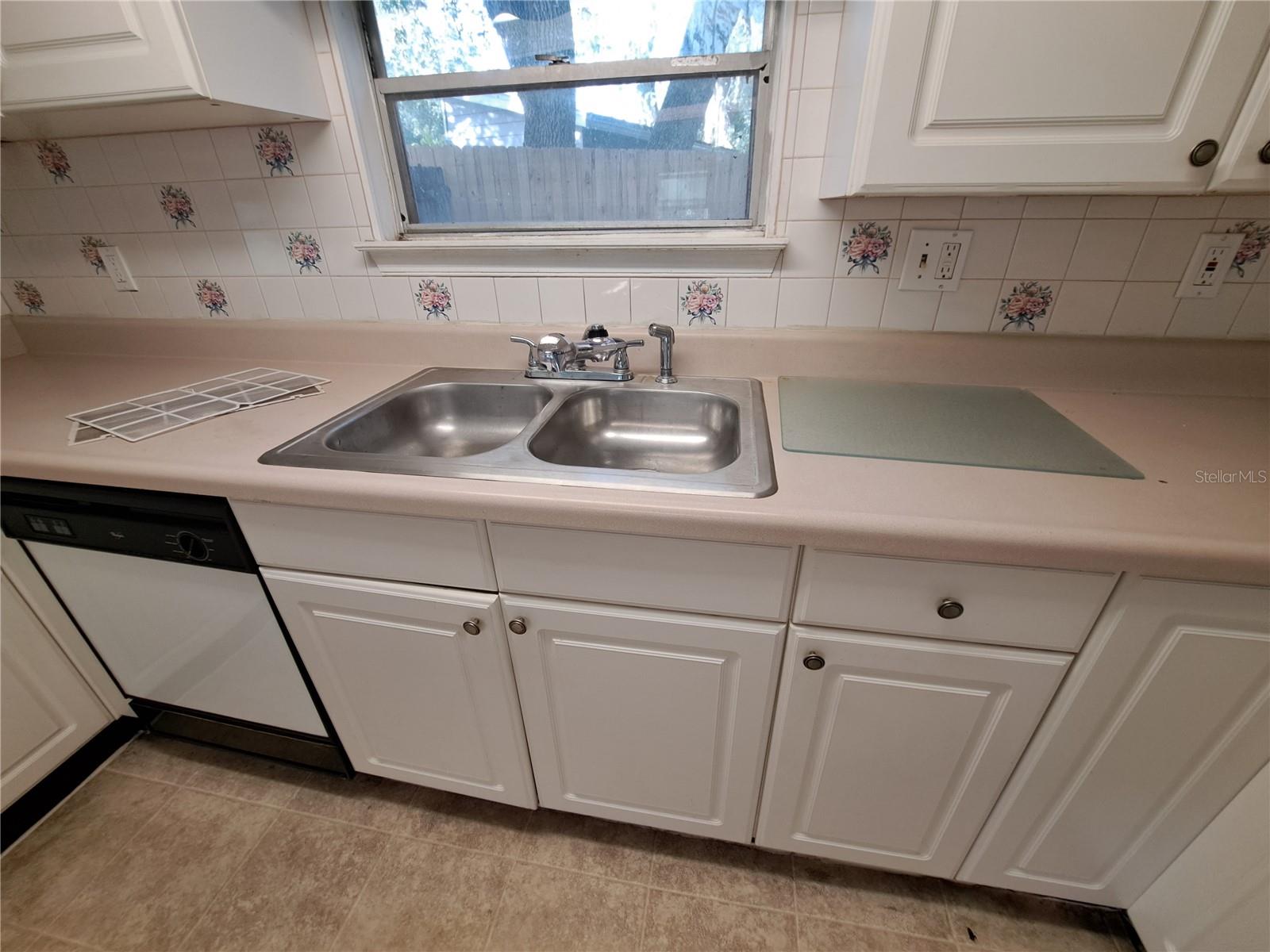 Image 30 of 76 For 1040 65th Street S