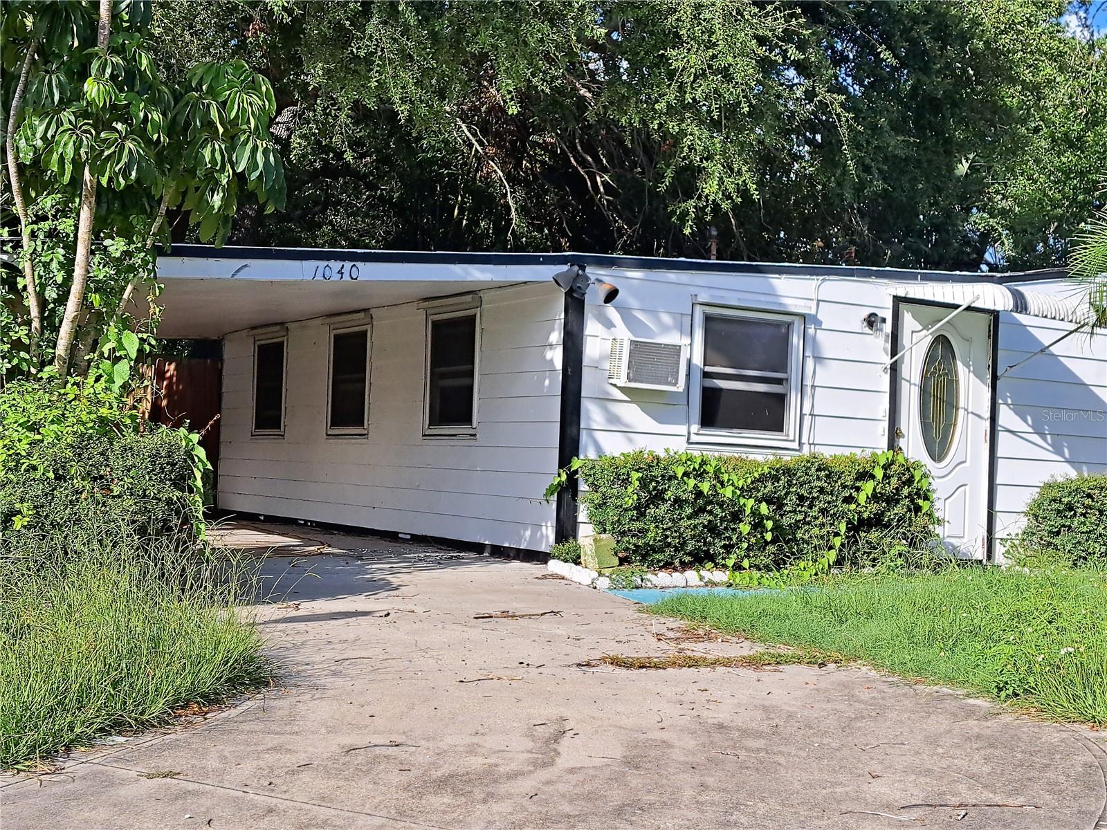 Image 4 of 76 For 1040 65th Street S