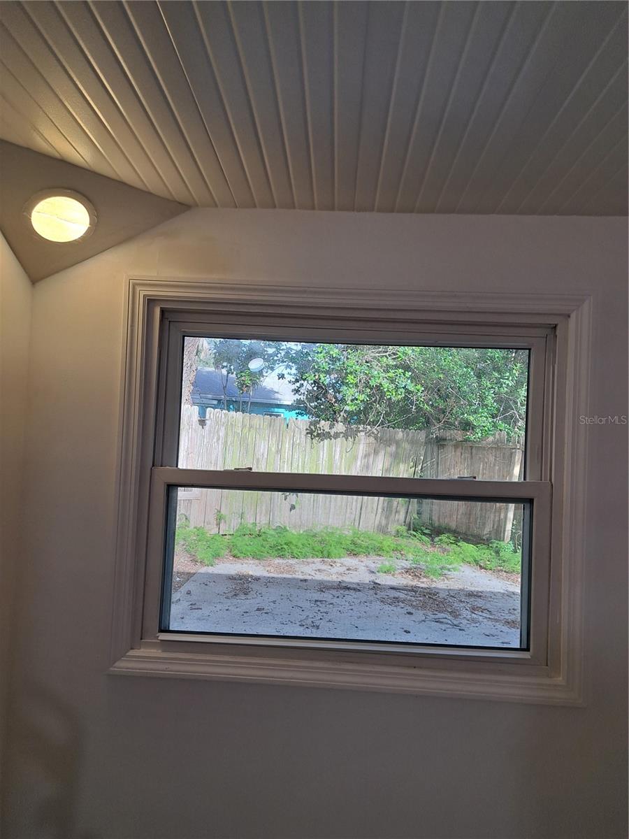 Image 42 of 76 For 1040 65th Street S