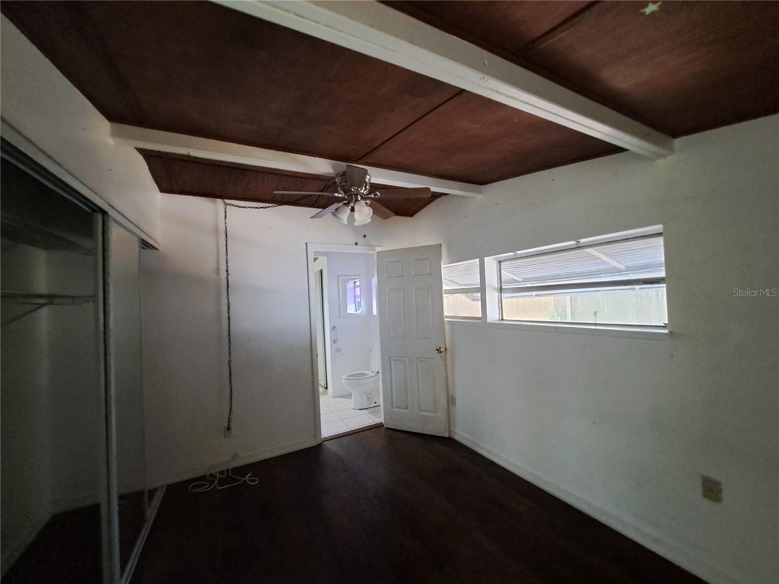 Image 47 of 76 For 1040 65th Street S