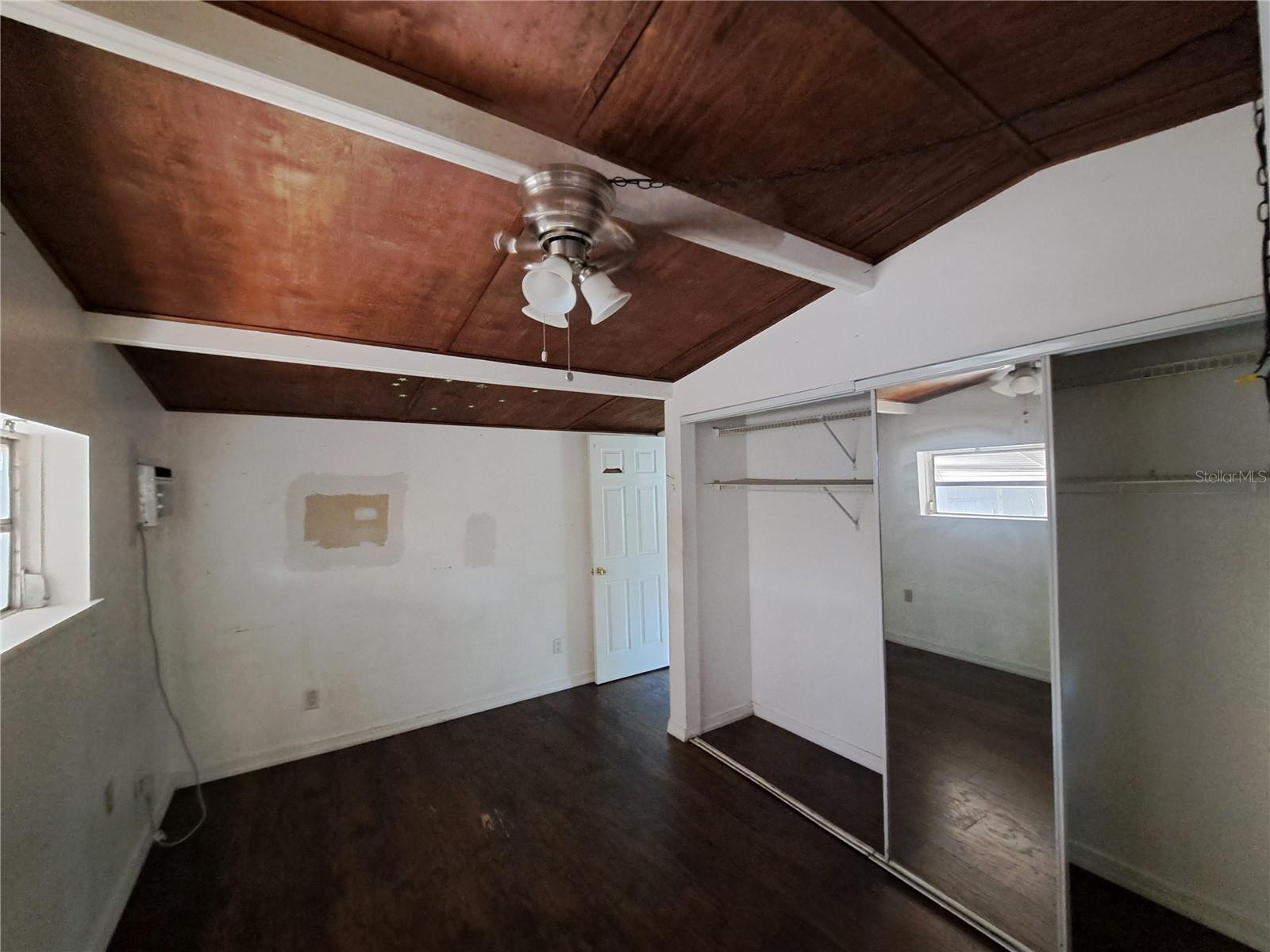 Image 7 of 76 For 1040 65th Street S