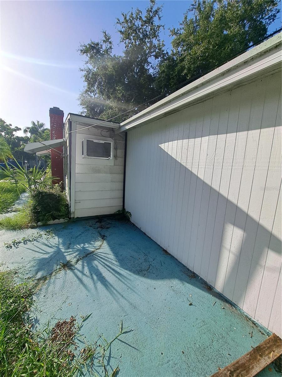 Image 72 of 76 For 1040 65th Street S