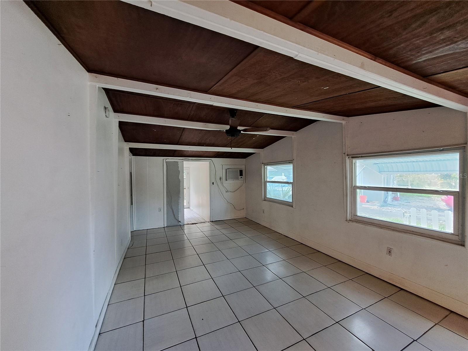 Image 8 of 76 For 1040 65th Street S