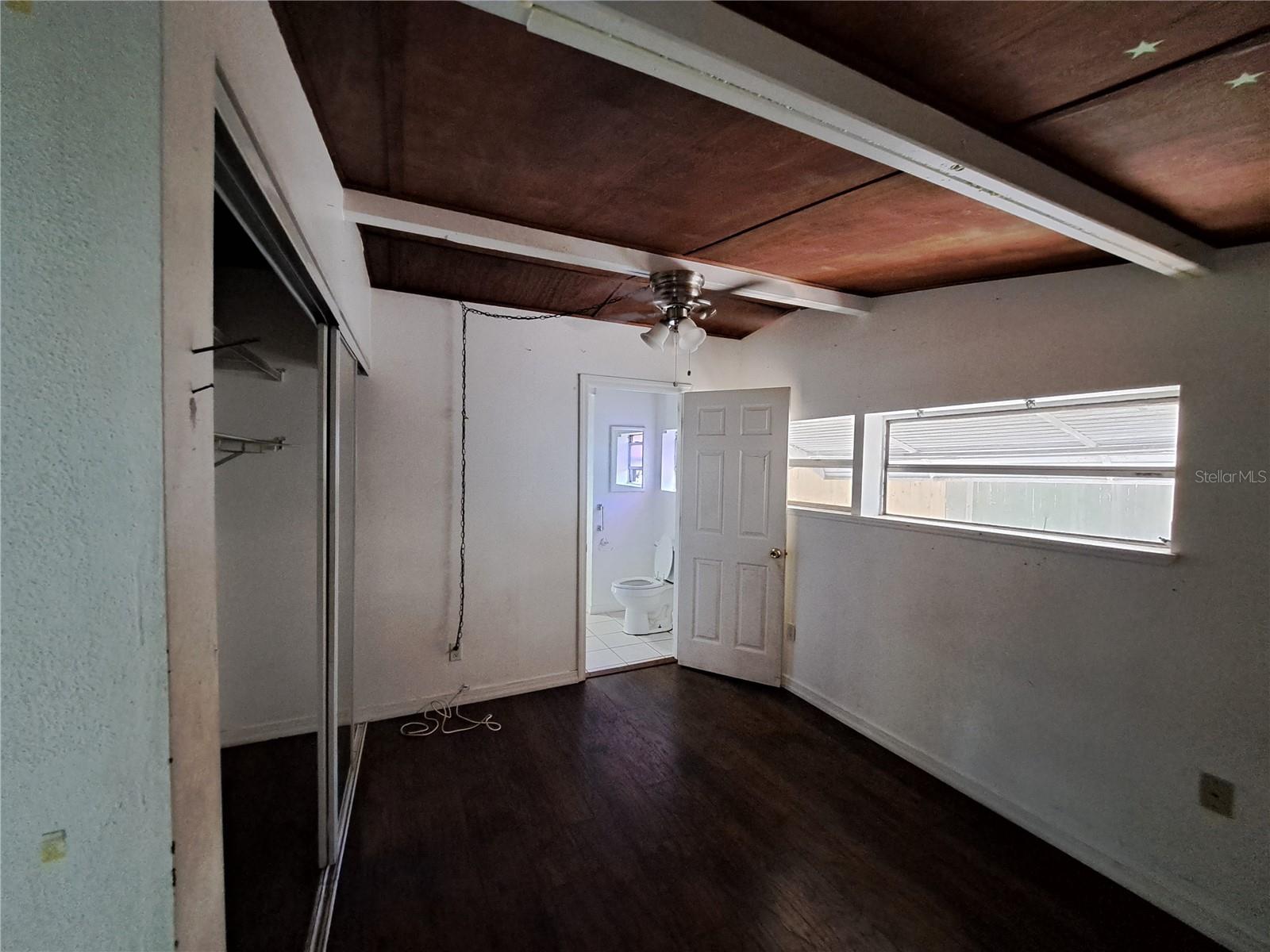 Image 9 of 76 For 1040 65th Street S