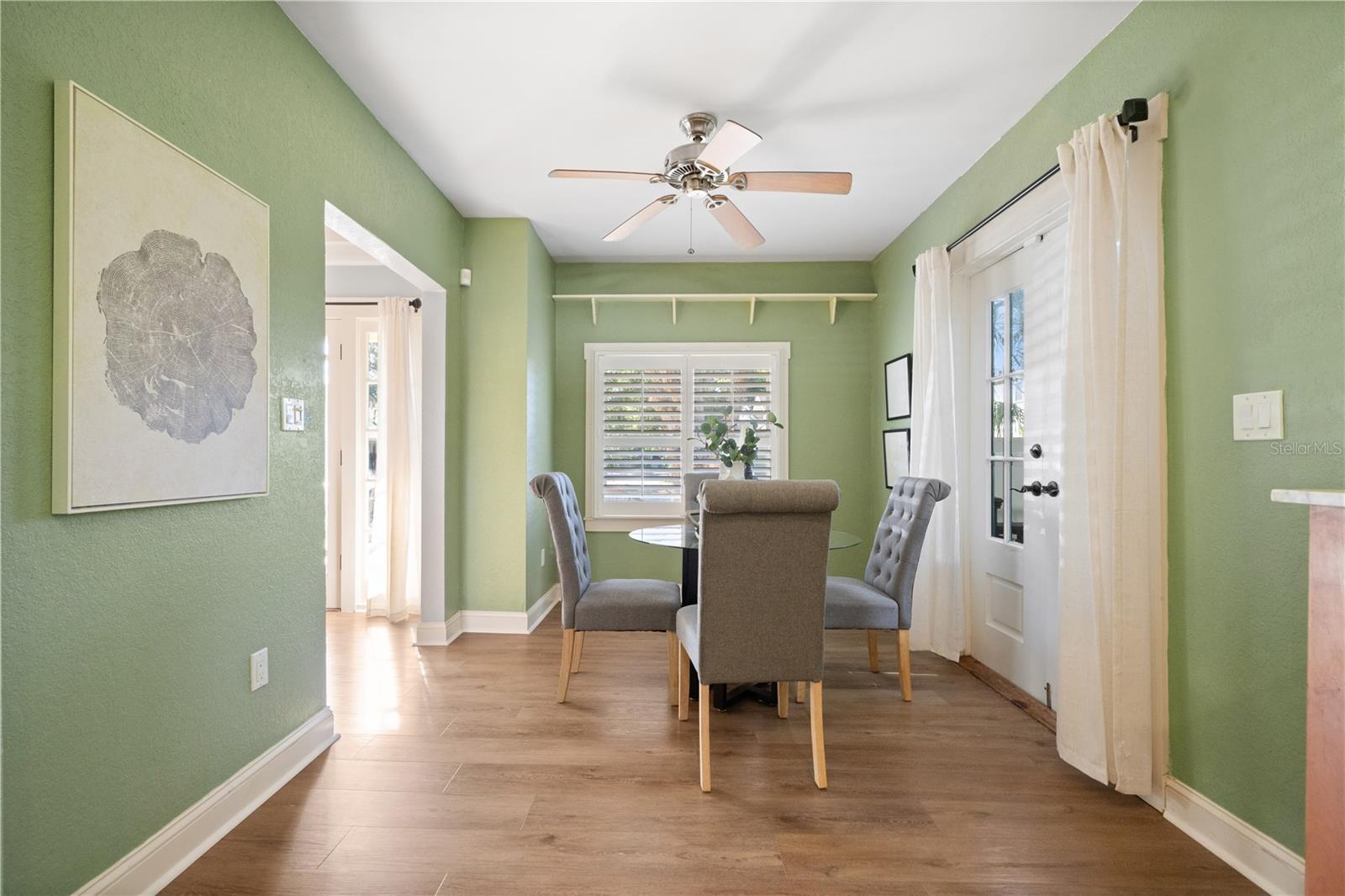 Image 34 of 61 For 937 5th Street N