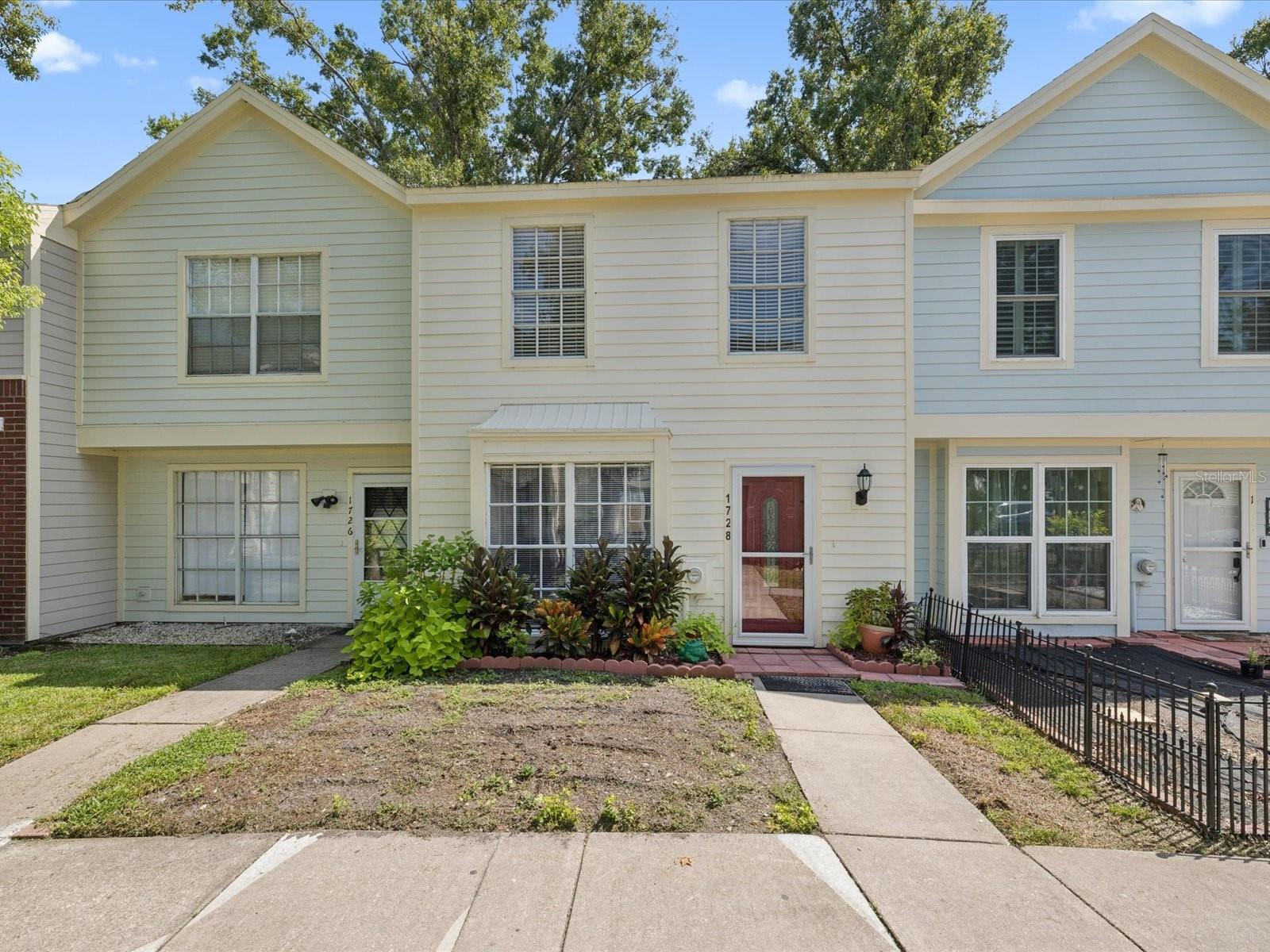 Details for 1728 Mill Run Circle, TAMPA, FL 33613