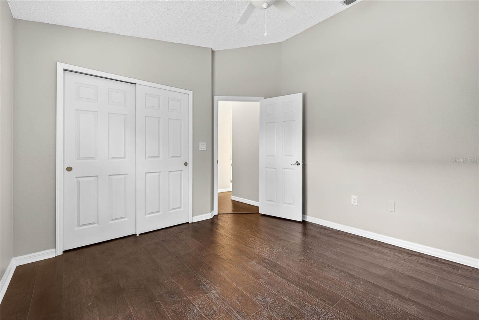 Image 30 of 47 For 890 Kriswell Court