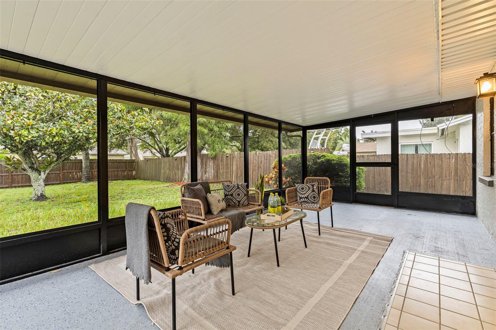 Image 17 of 31 For 1353 Wildwood Court