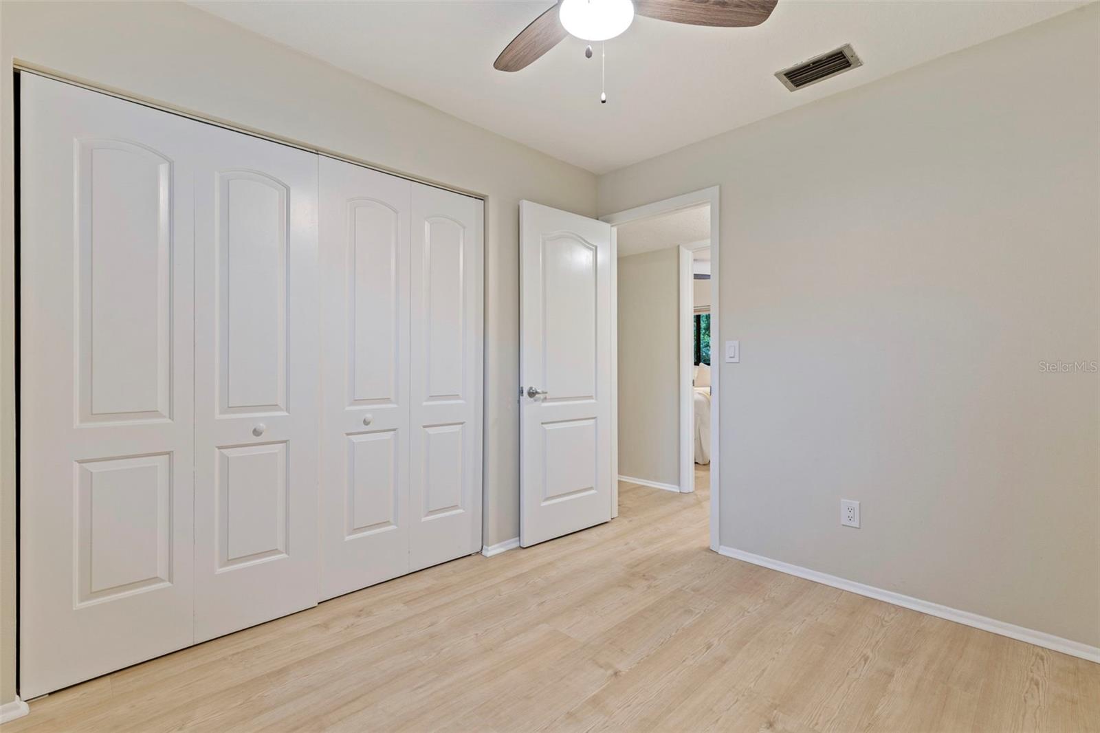 Image 24 of 31 For 1353 Wildwood Court