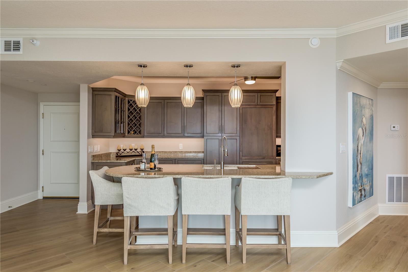 Image 10 of 42 For 1170 Gulf Boulevard 1104