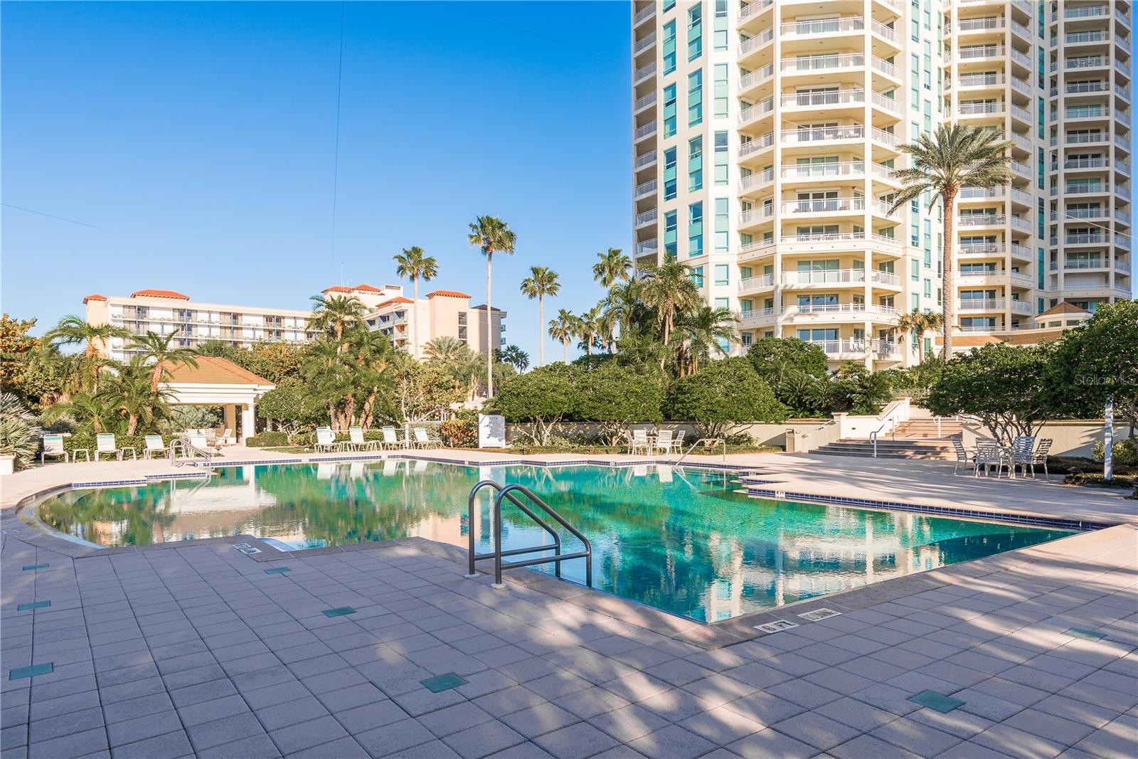 Image 37 of 42 For 1170 Gulf Boulevard 1104