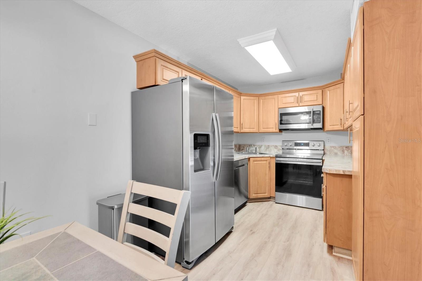 Image 11 of 34 For 1207 Pine Ridge Circle W H2