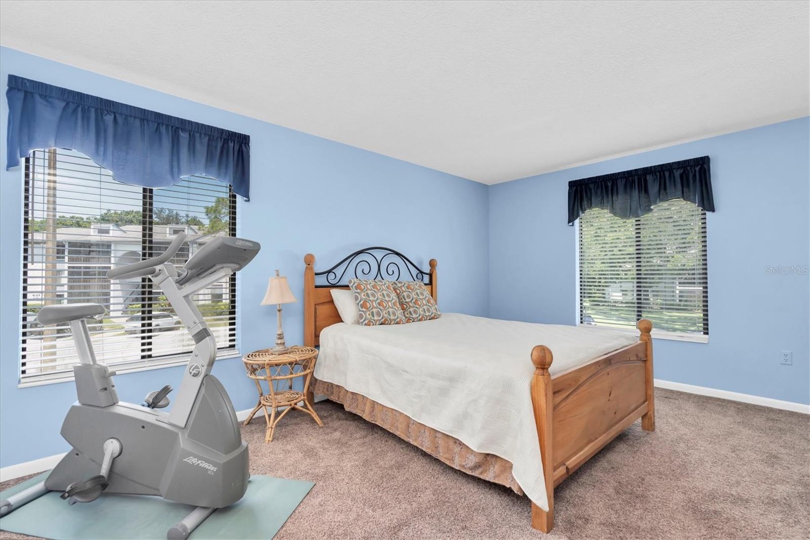 Image 15 of 34 For 1207 Pine Ridge Circle W H2