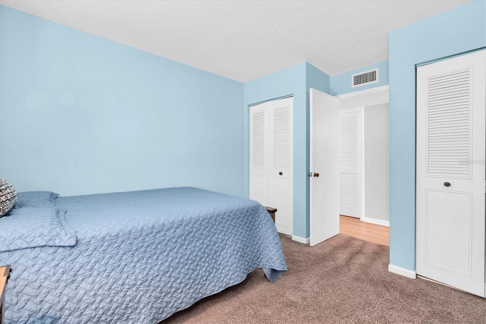 Image 20 of 34 For 1207 Pine Ridge Circle W H2