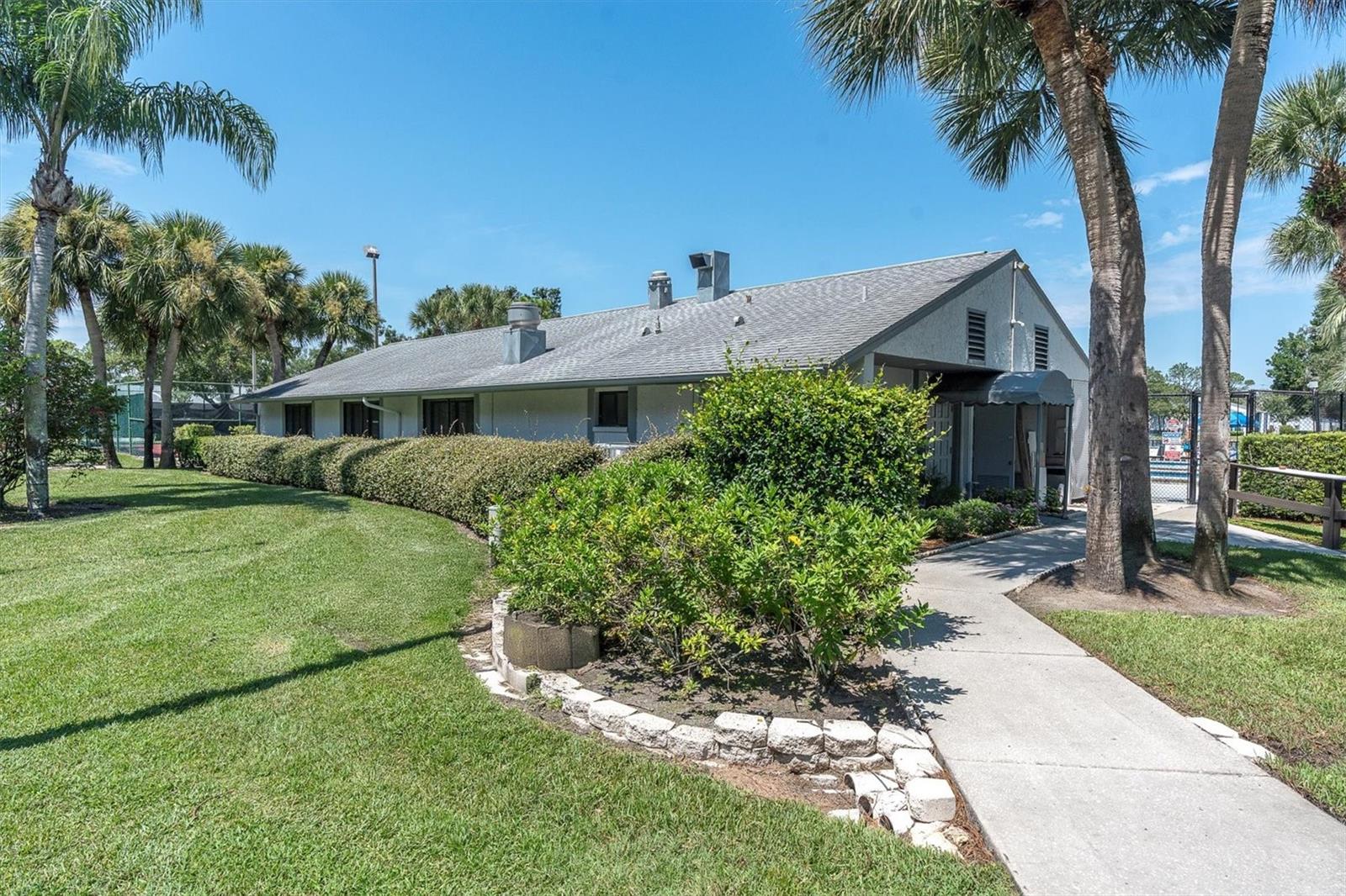 Image 24 of 34 For 1207 Pine Ridge Circle W H2
