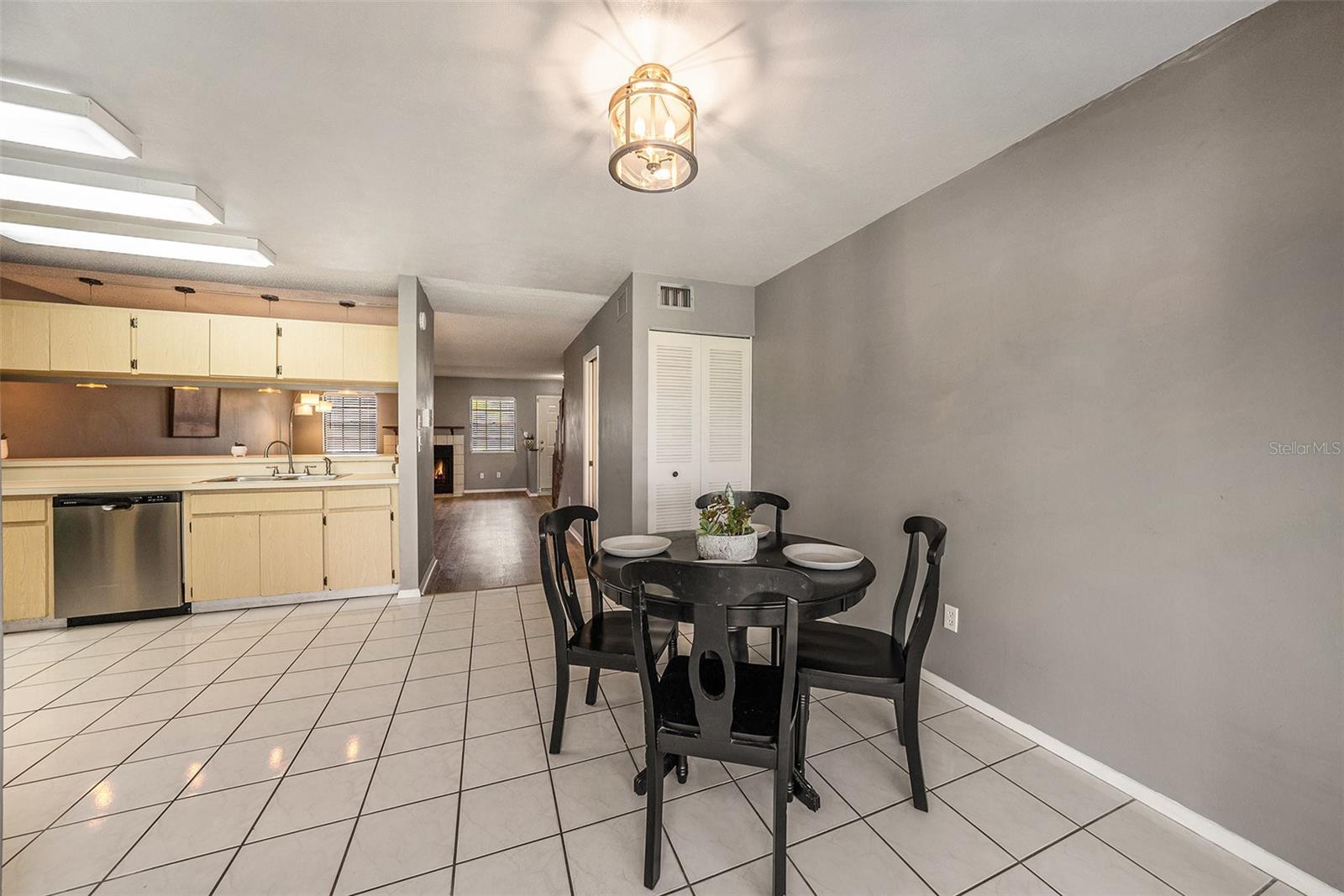 Image 10 of 28 For 5421 Britwell Court