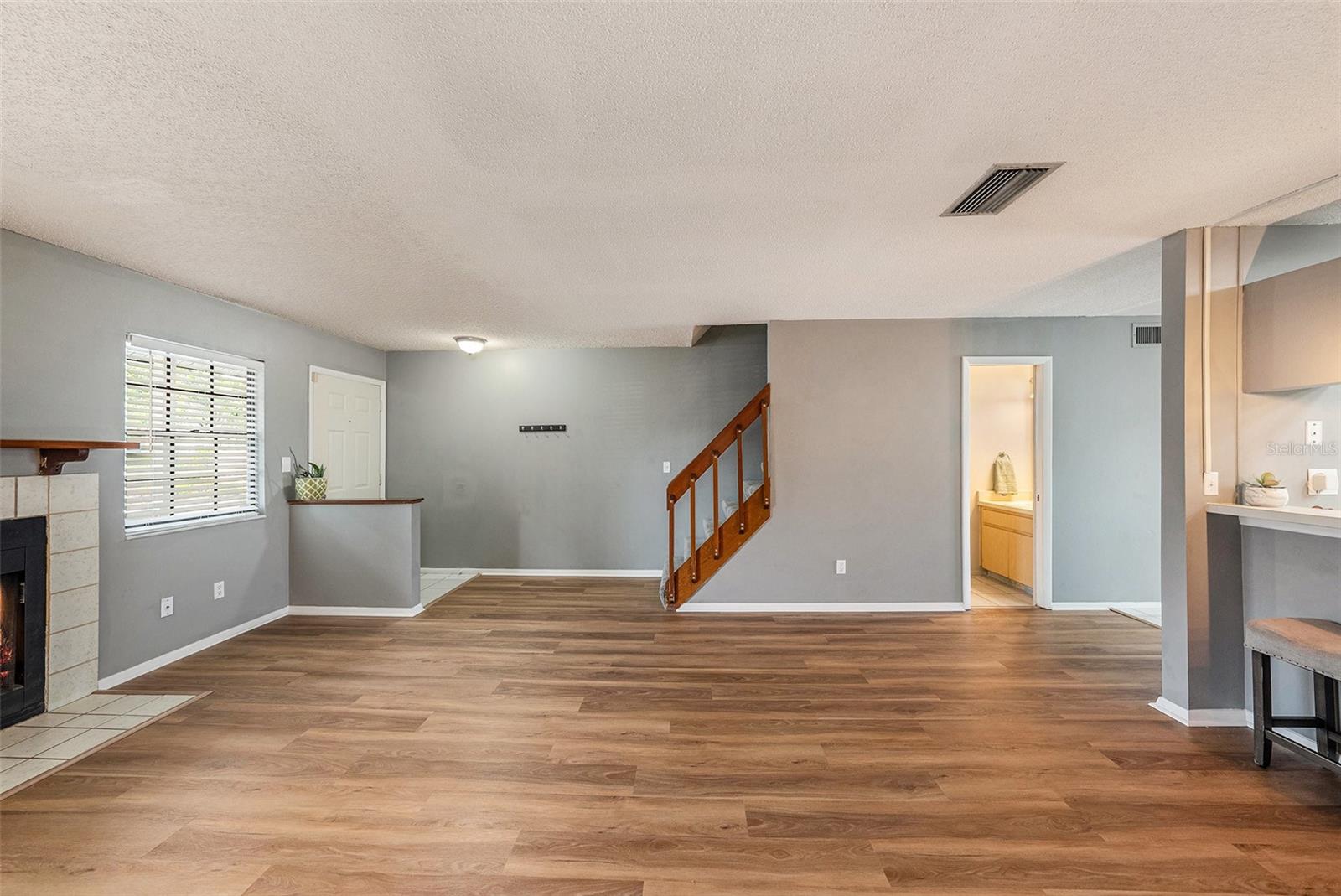 Image 5 of 28 For 5421 Britwell Court