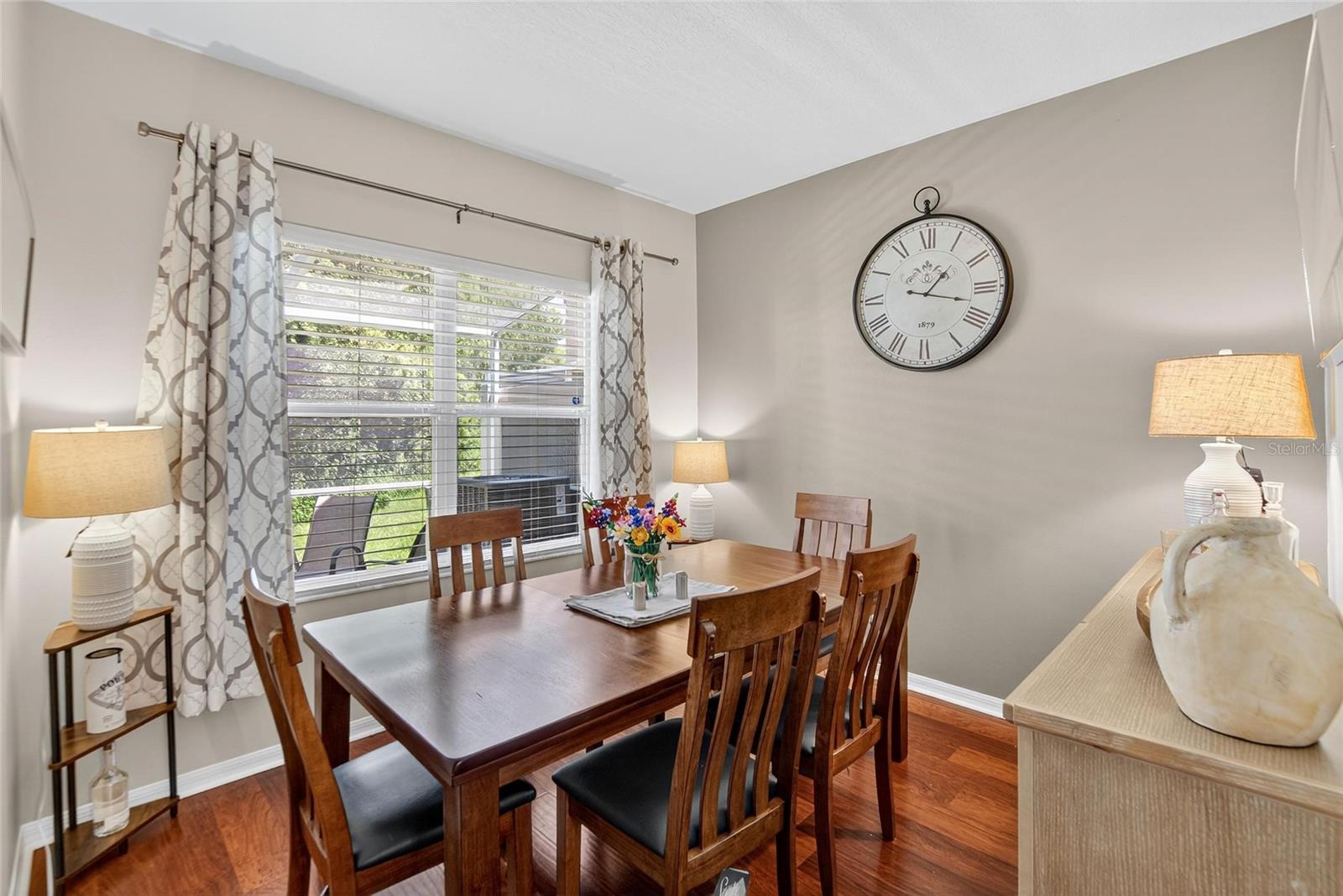 Image 18 of 56 For 3006 Girvan Drive