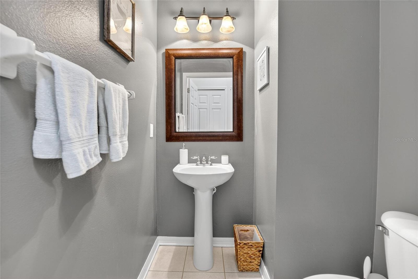 Image 22 of 56 For 3006 Girvan Drive
