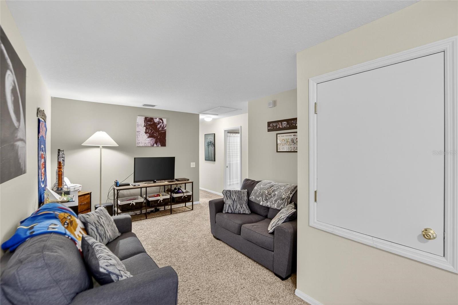 Image 23 of 56 For 3006 Girvan Drive