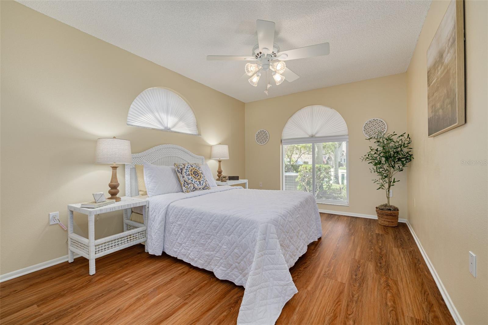 Image 20 of 38 For 3815 Muirfield Court