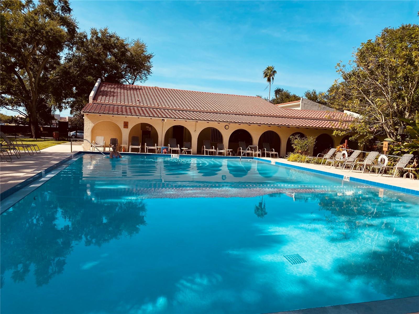 Image 21 of 24 For 2699 Seville Boulevard 607