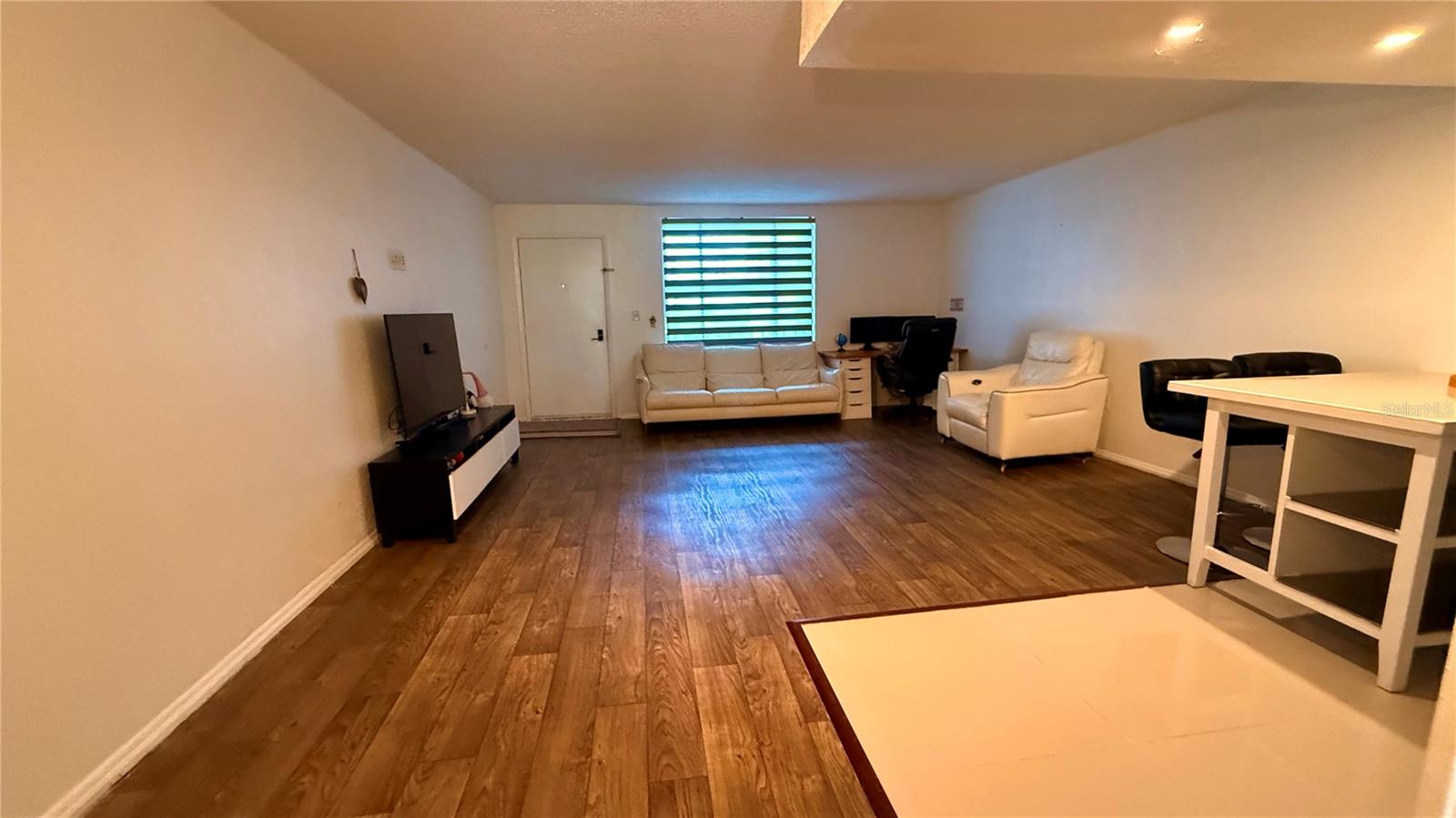 Image 9 of 24 For 2699 Seville Boulevard 607