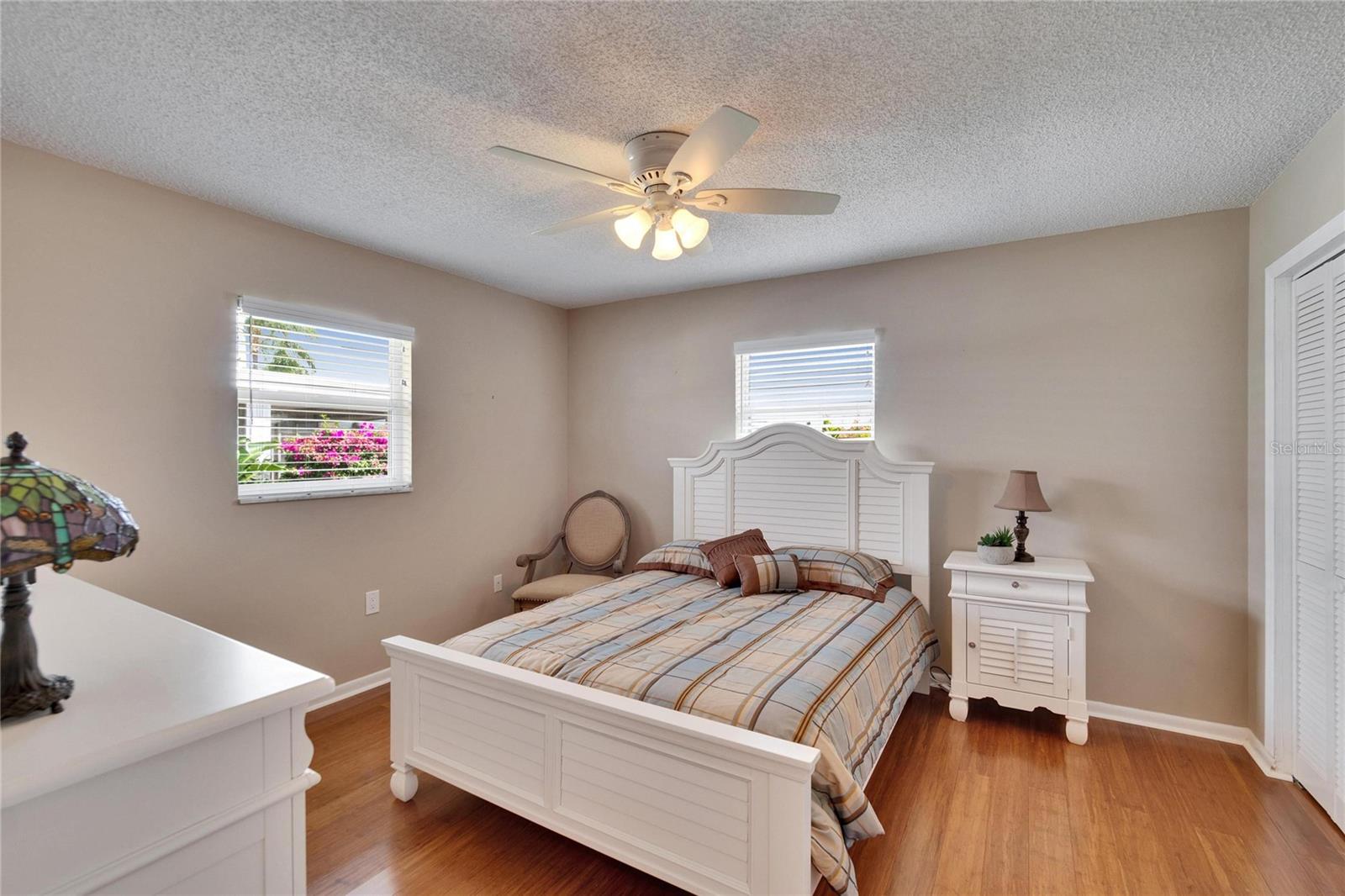 Image 20 of 73 For 1518 New Bedford Drive