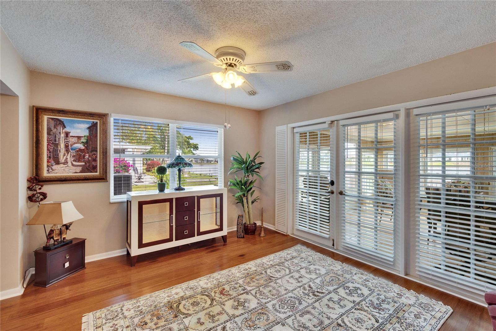 Image 30 of 73 For 1518 New Bedford Drive