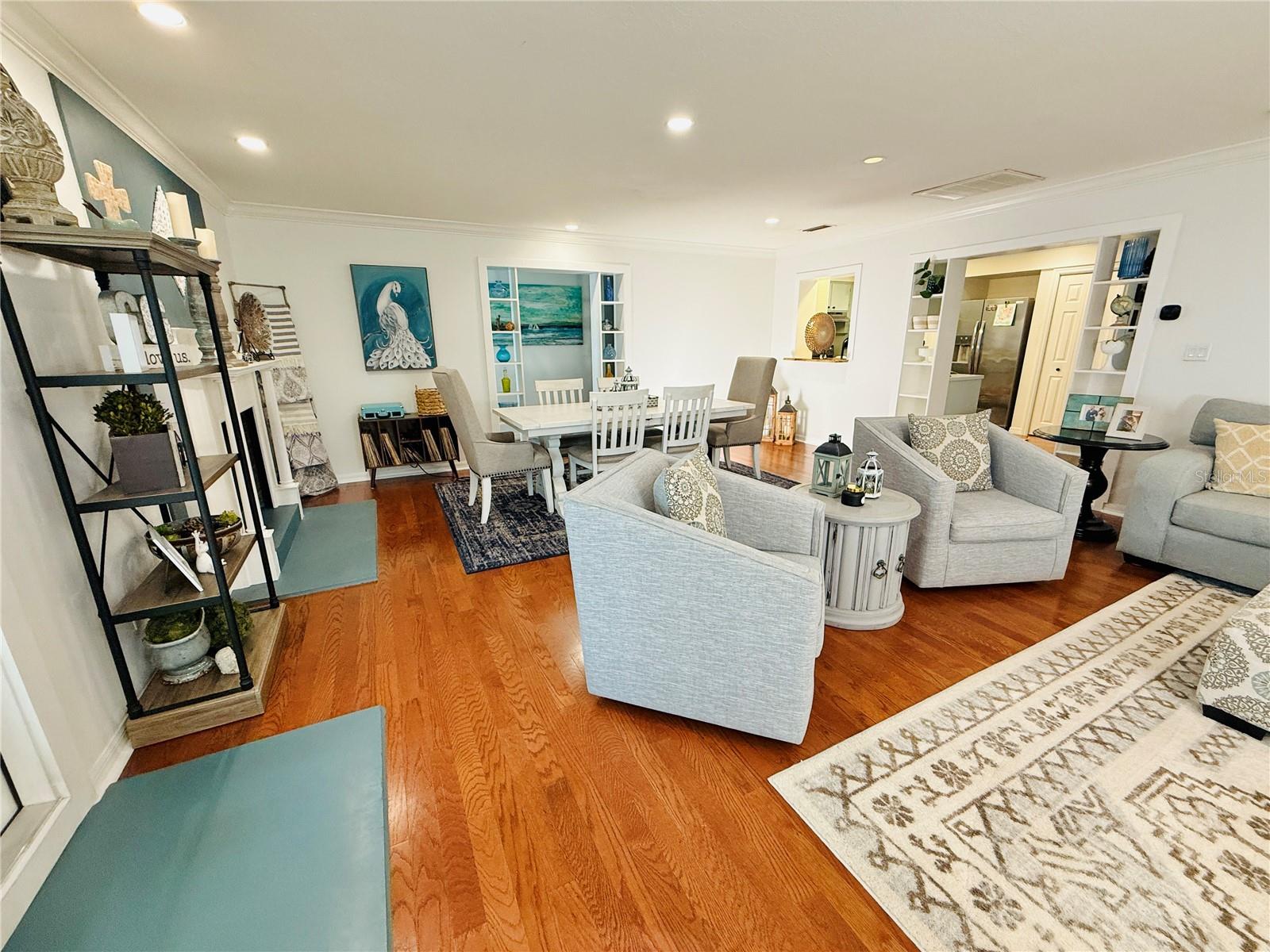 Image 17 of 29 For 29818 Seacol Street