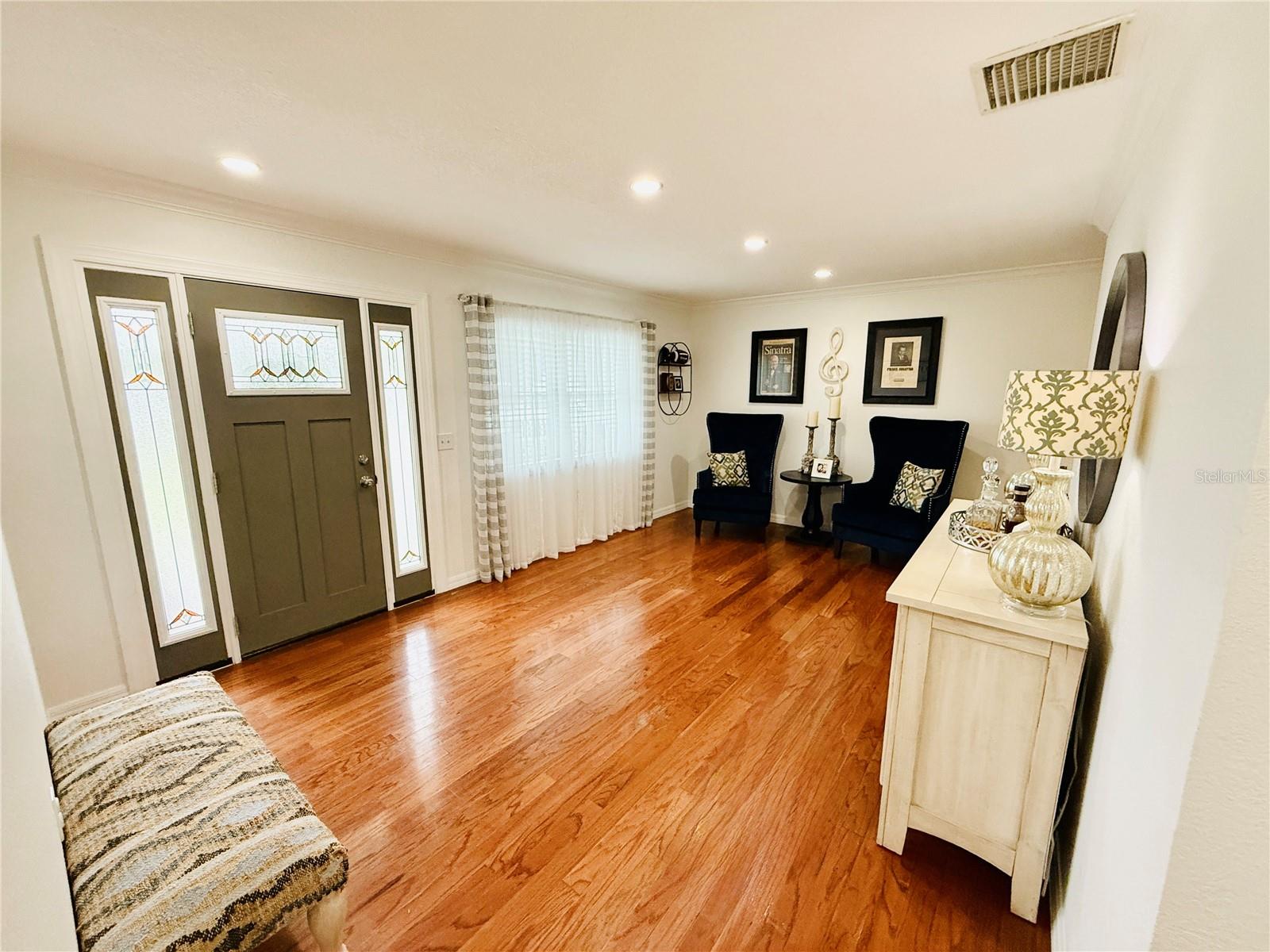 Image 5 of 29 For 29818 Seacol Street