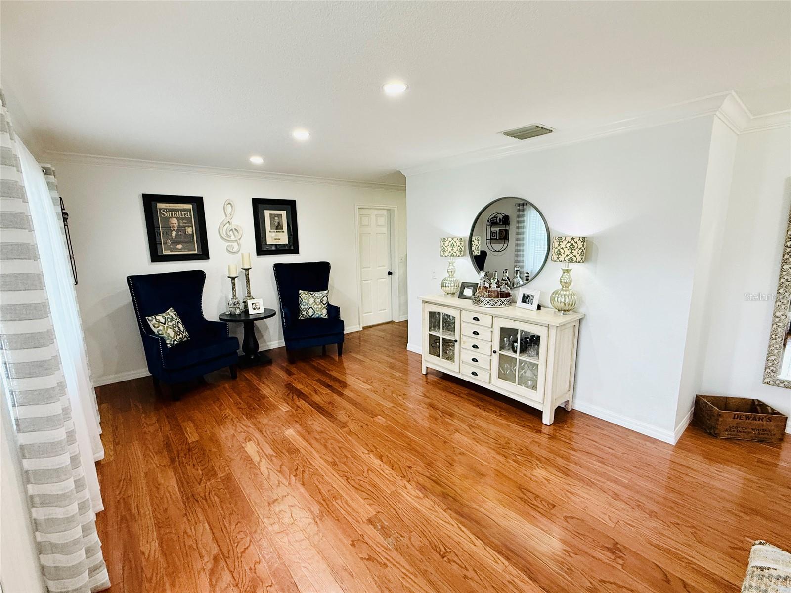 Image 8 of 29 For 29818 Seacol Street
