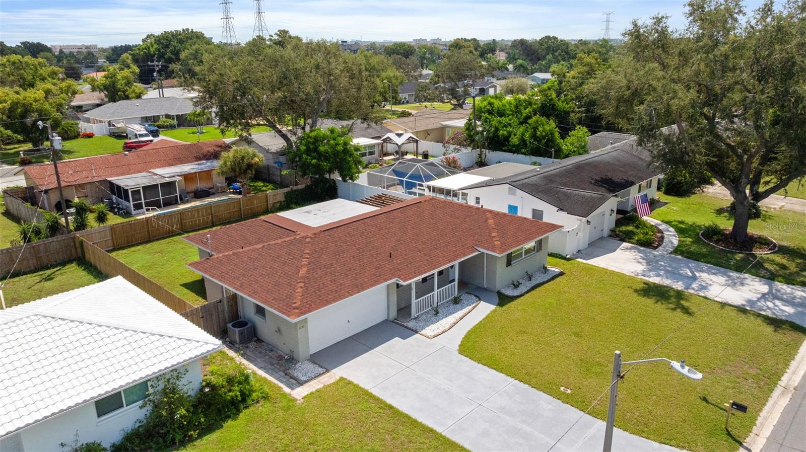 Image 32 of 38 For 1253 Grenada Avenue
