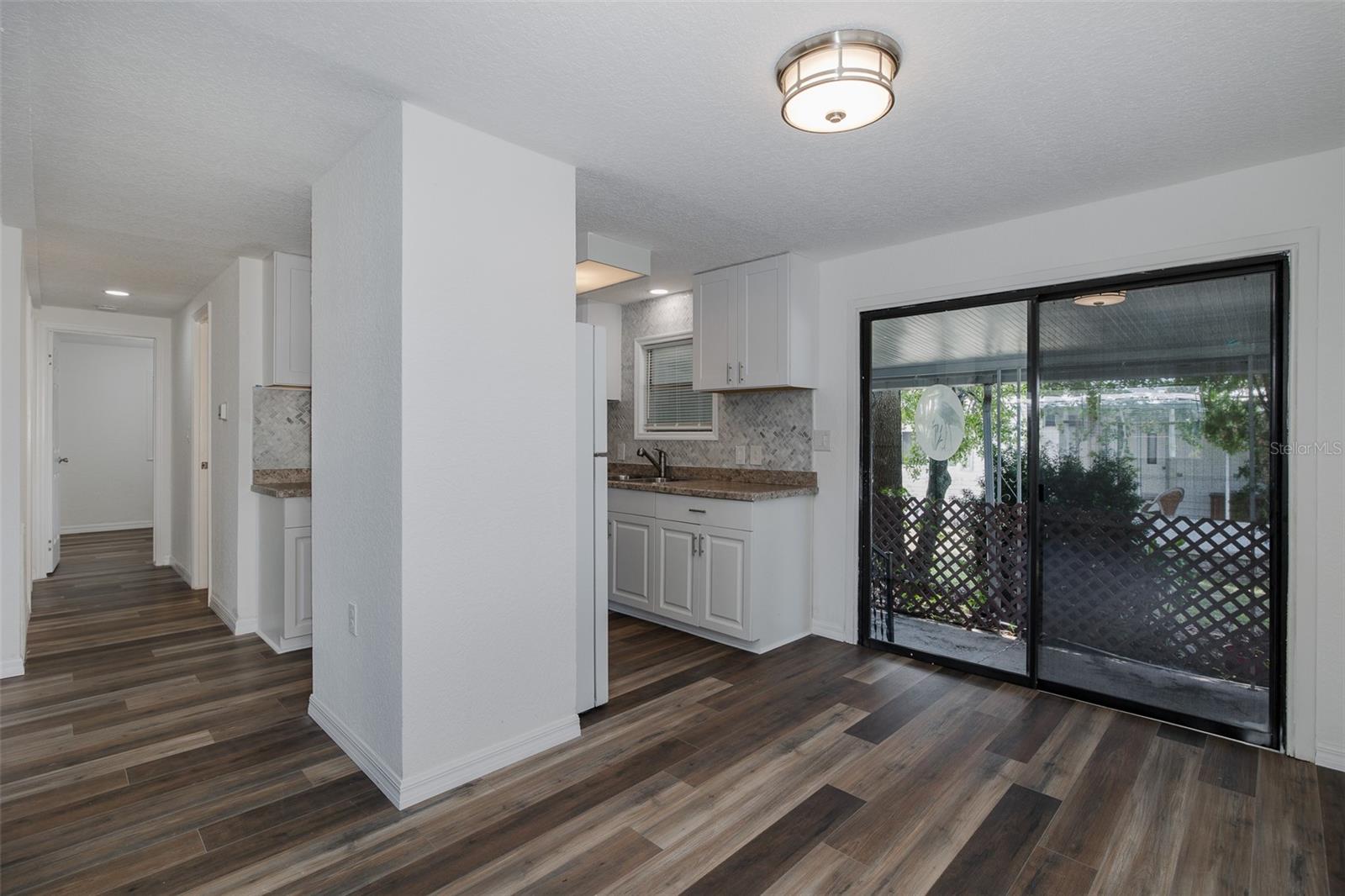 Image 16 of 51 For 7336 Brookridge Central Boulevard