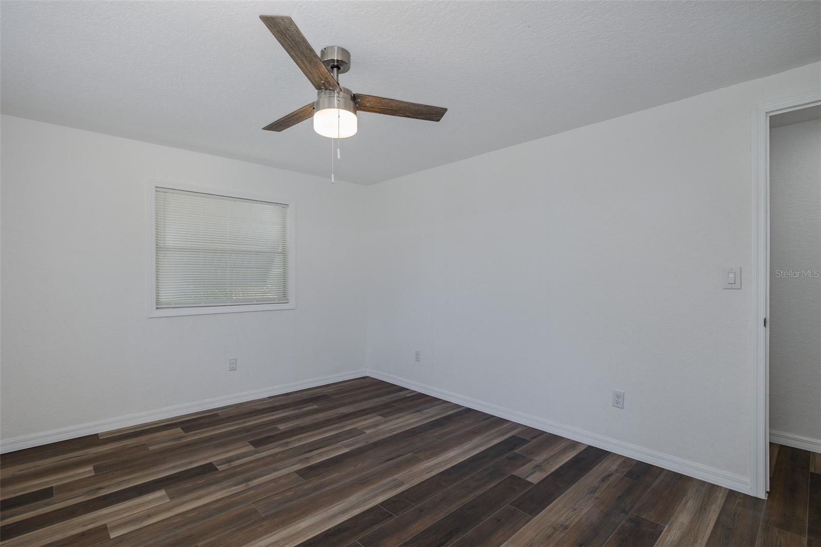Image 22 of 51 For 7336 Brookridge Central Boulevard