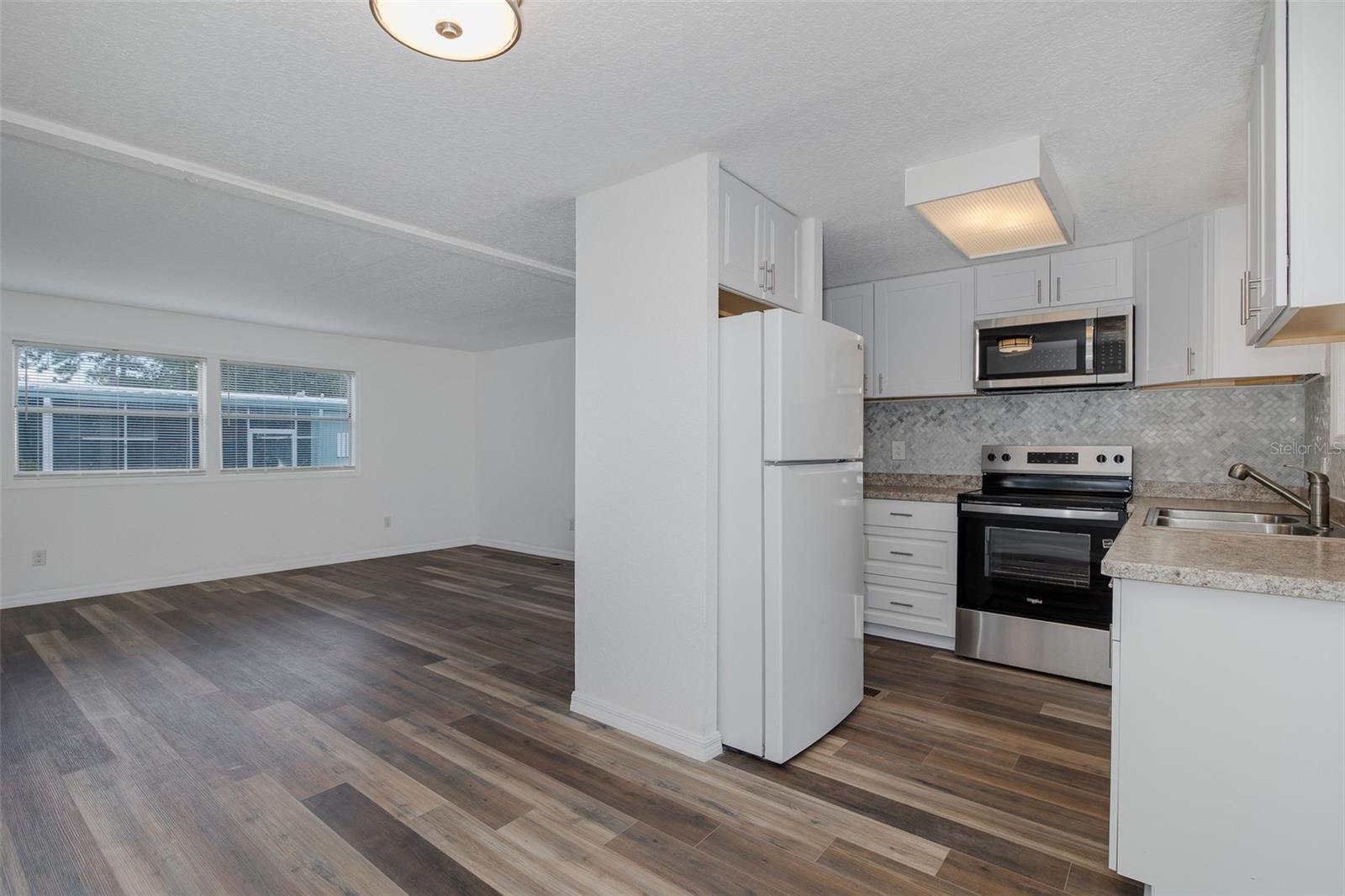 Image 3 of 51 For 7336 Brookridge Central Boulevard