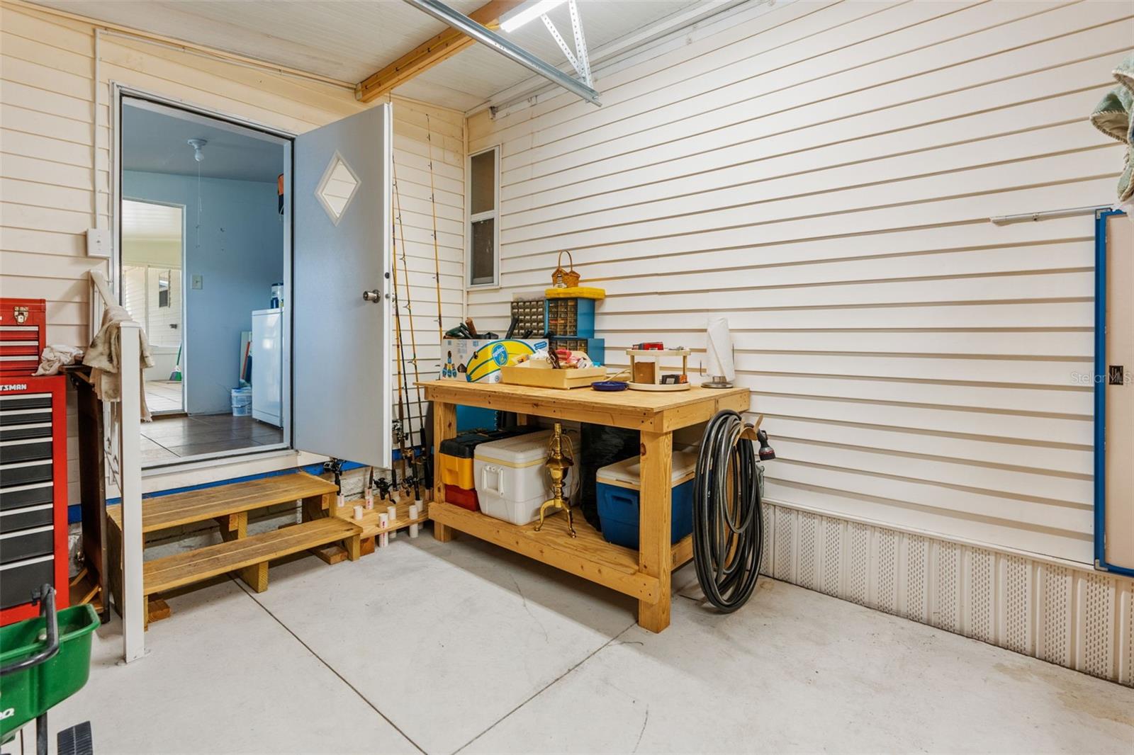 Image 24 of 49 For 8022 Eastern Circle Drive