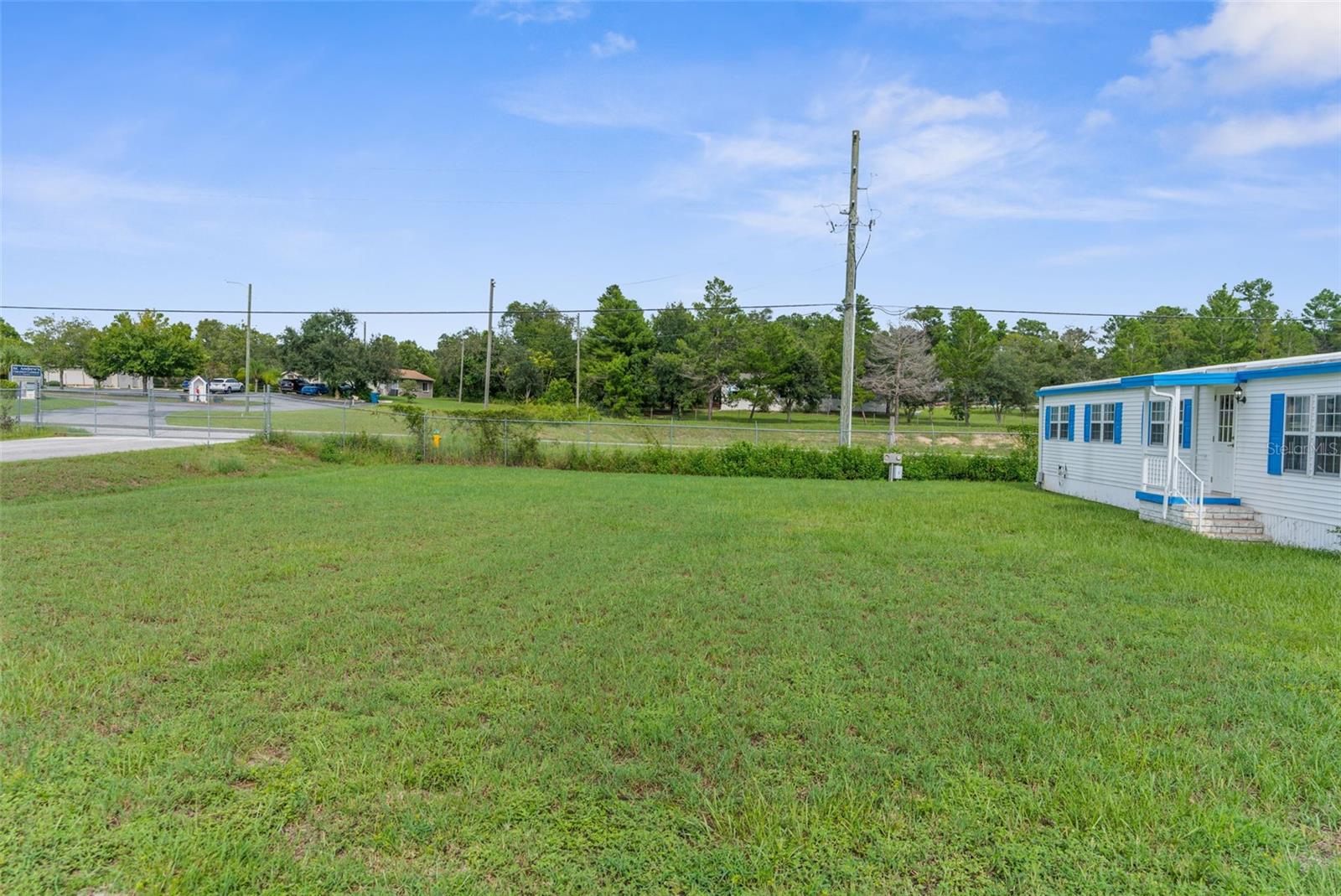 Image 34 of 49 For 8022 Eastern Circle Drive