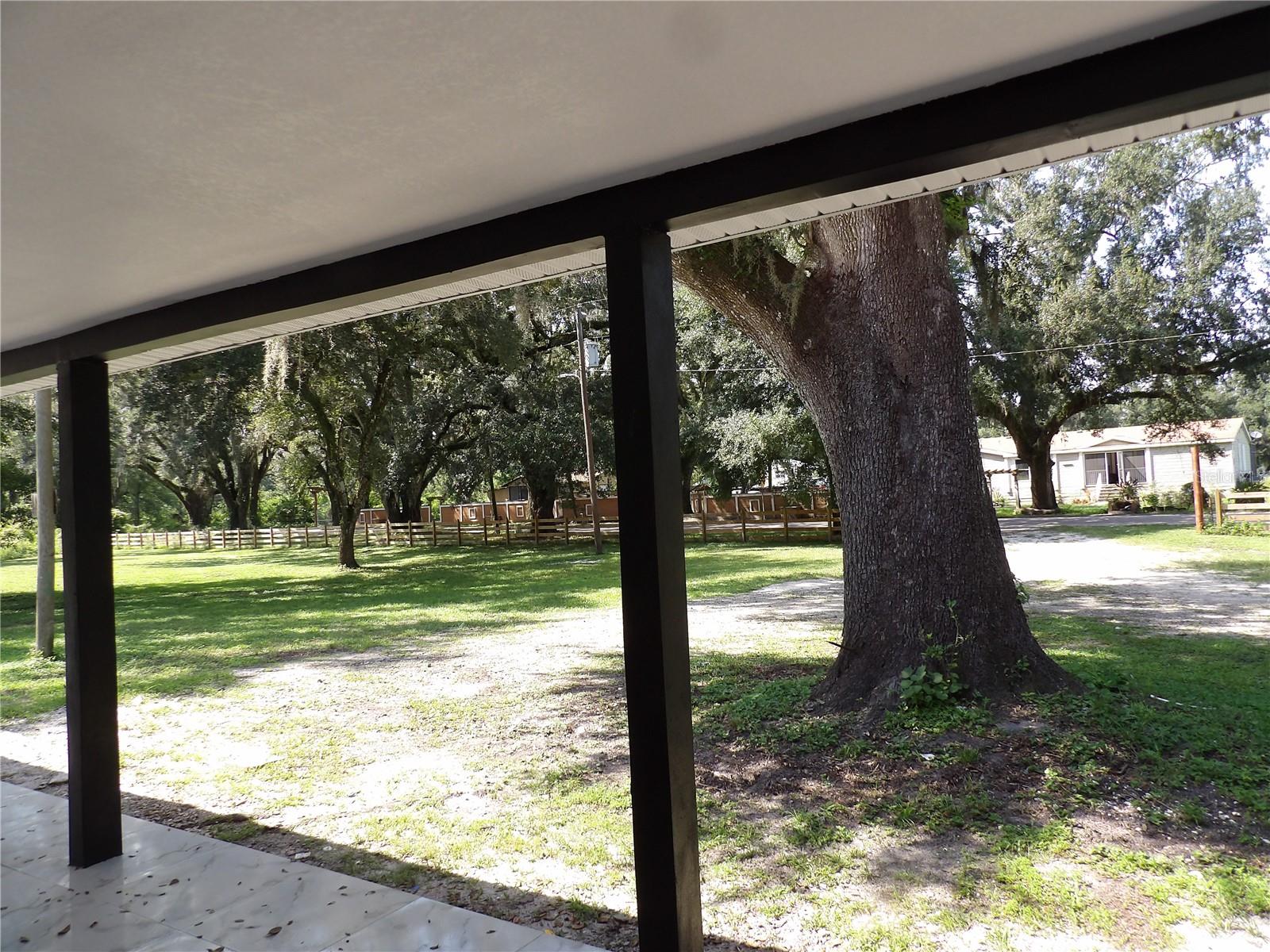 Listing photo id 12 for 39912 Jerry Rd