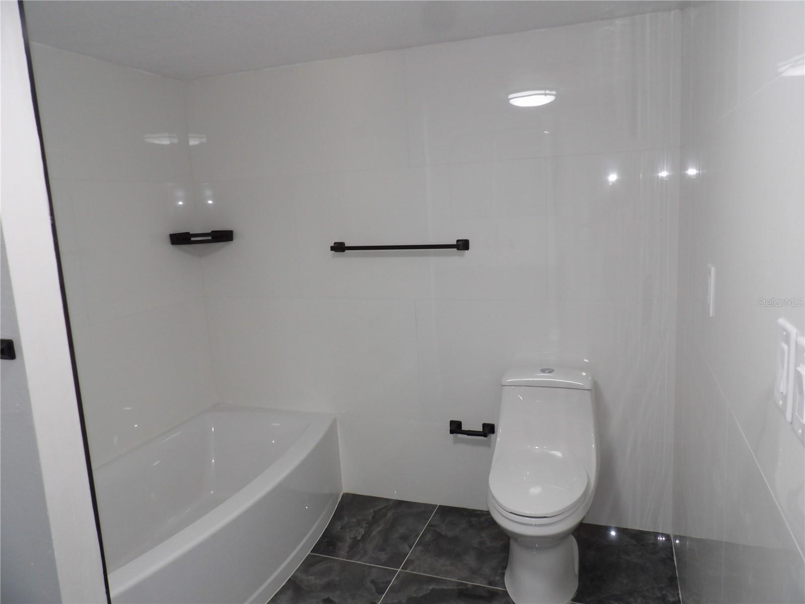 Listing photo id 32 for 39912 Jerry Rd
