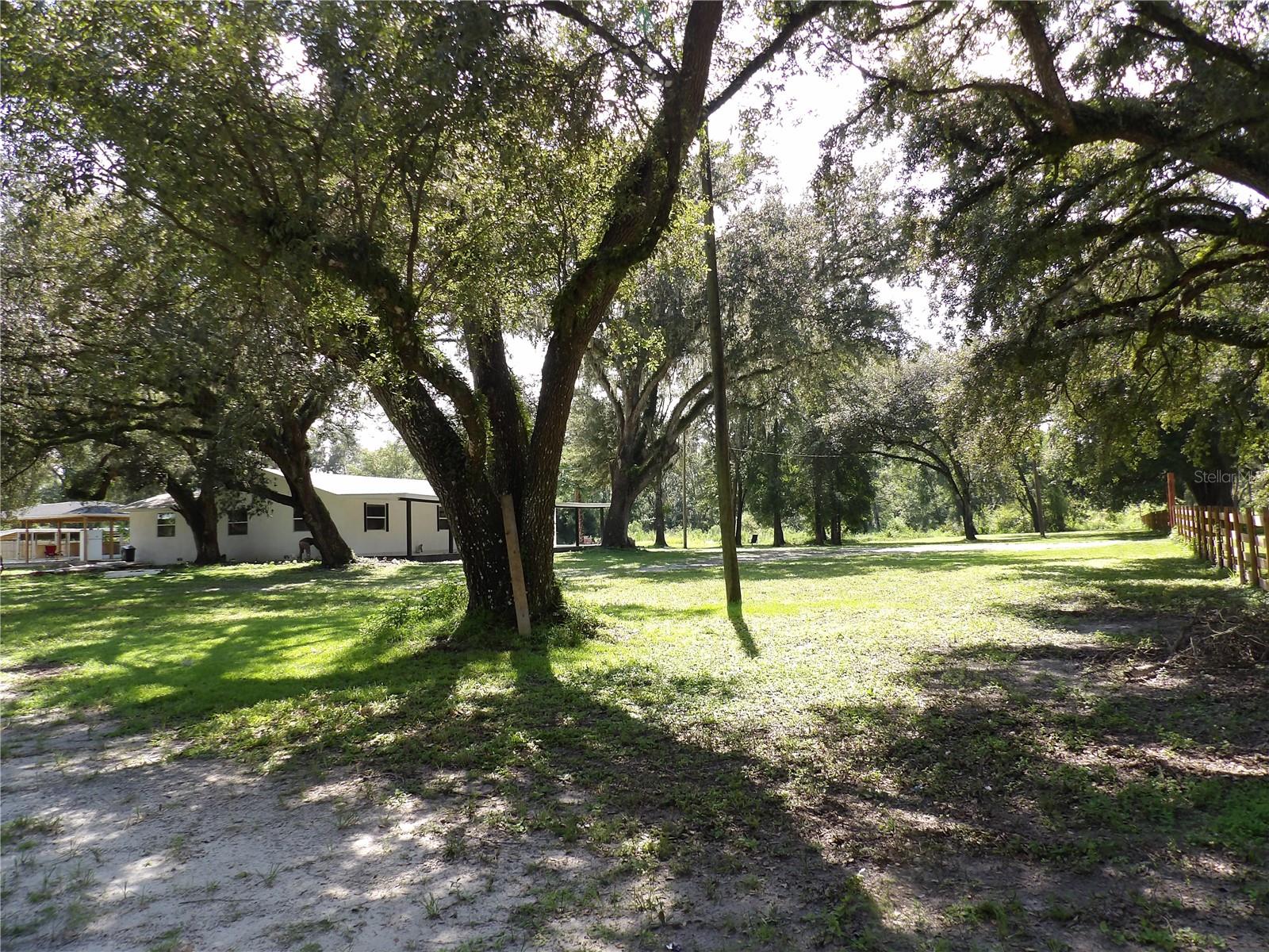 Listing photo id 48 for 39912 Jerry Rd