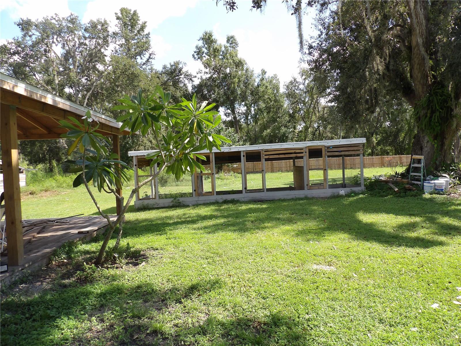 Listing photo id 6 for 39912 Jerry Rd