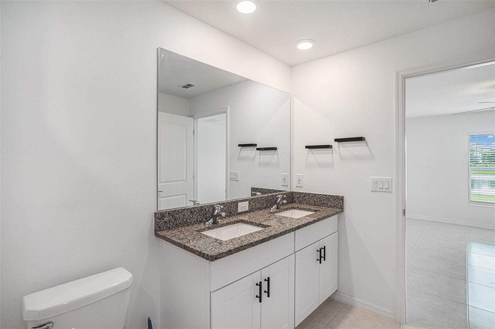 Image 22 of 34 For 10433 Alder Green Drive