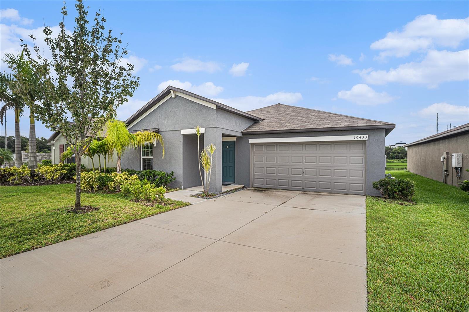 Image 3 of 34 For 10433 Alder Green Drive