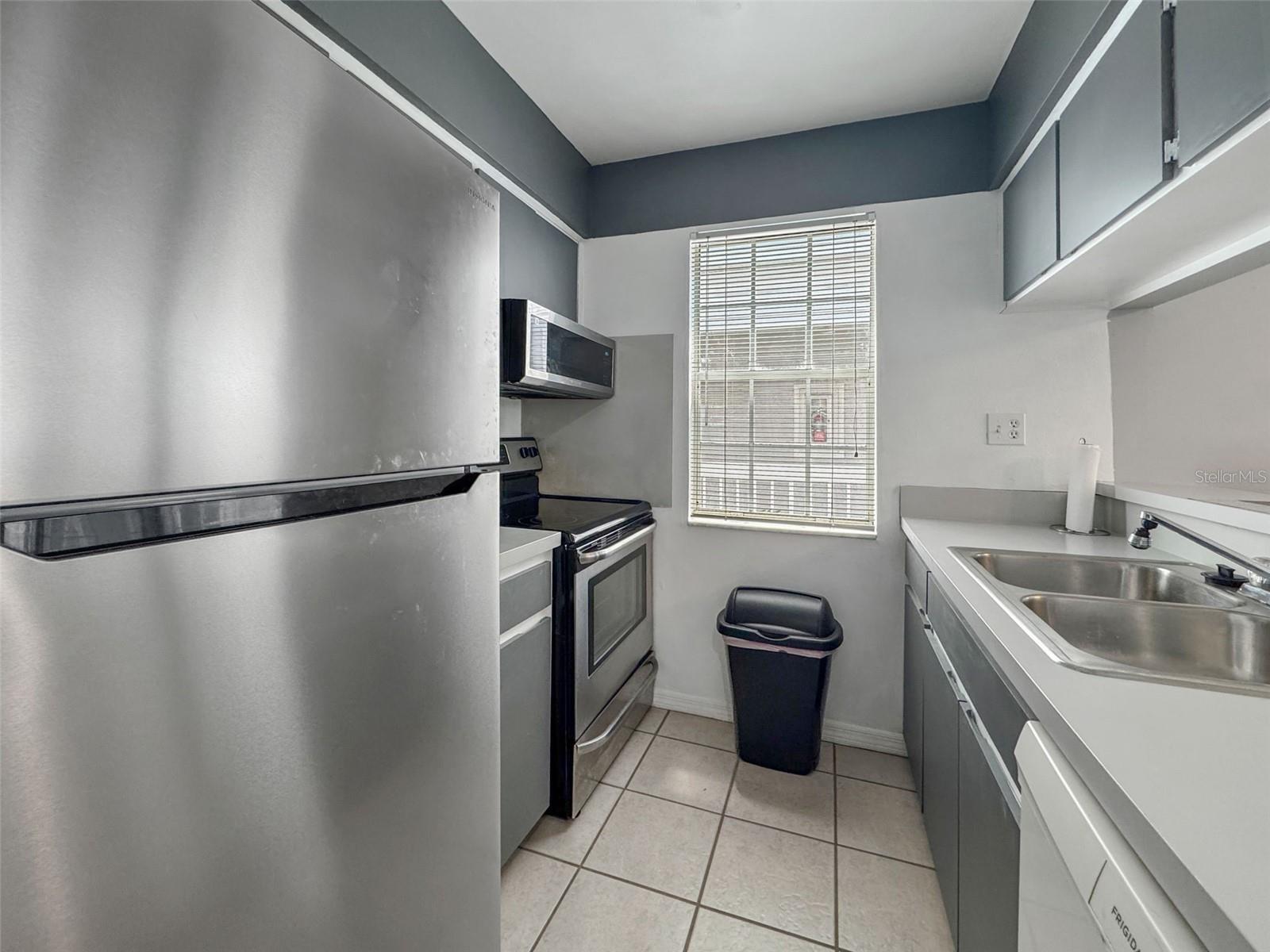 Image 12 of 50 For 6939 Stones Throw Circle N 6207
