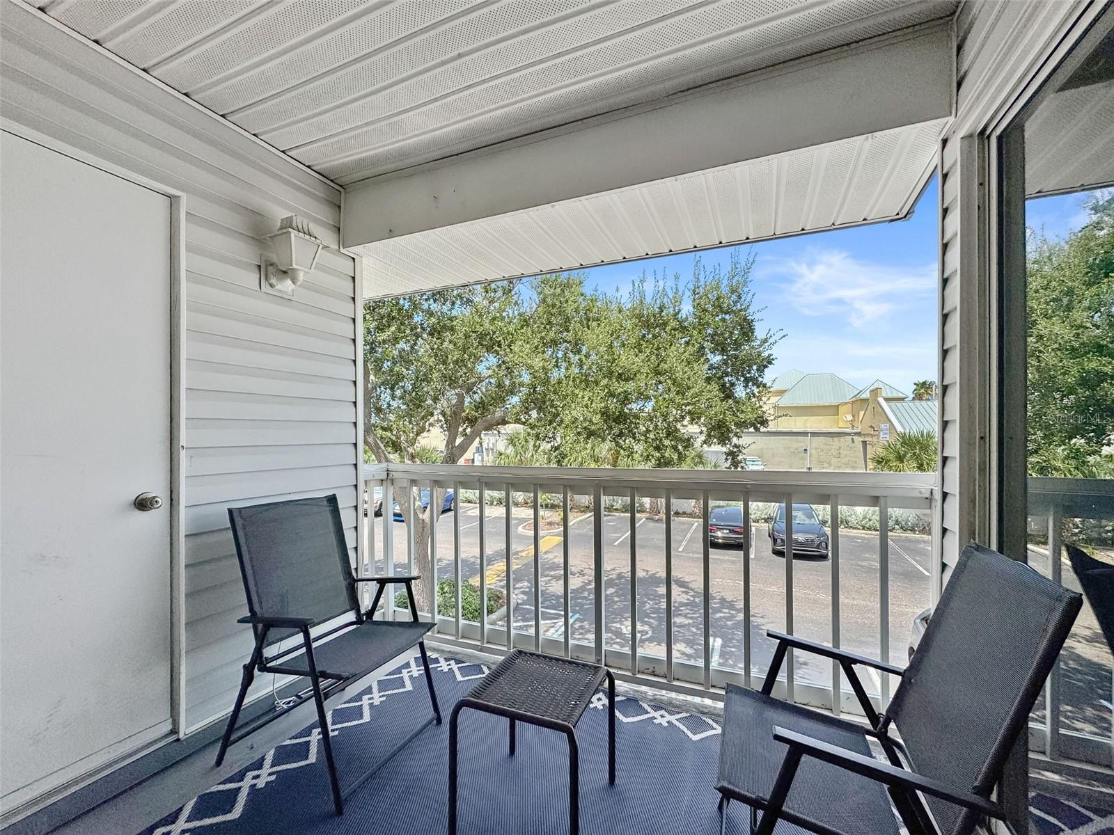Image 36 of 50 For 6939 Stones Throw Circle N 6207
